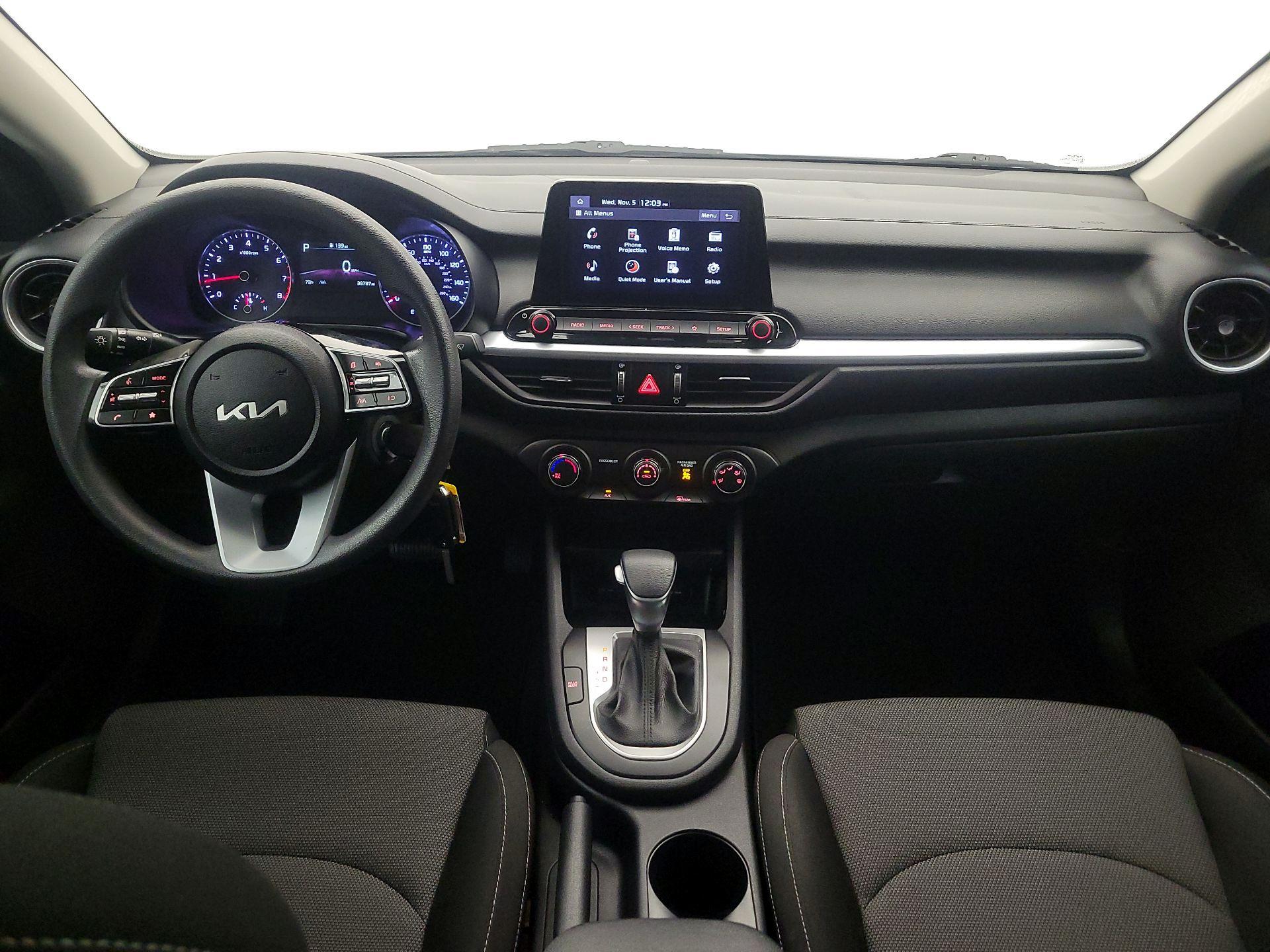 Thumbnail: 2022 Kia Forte - 9