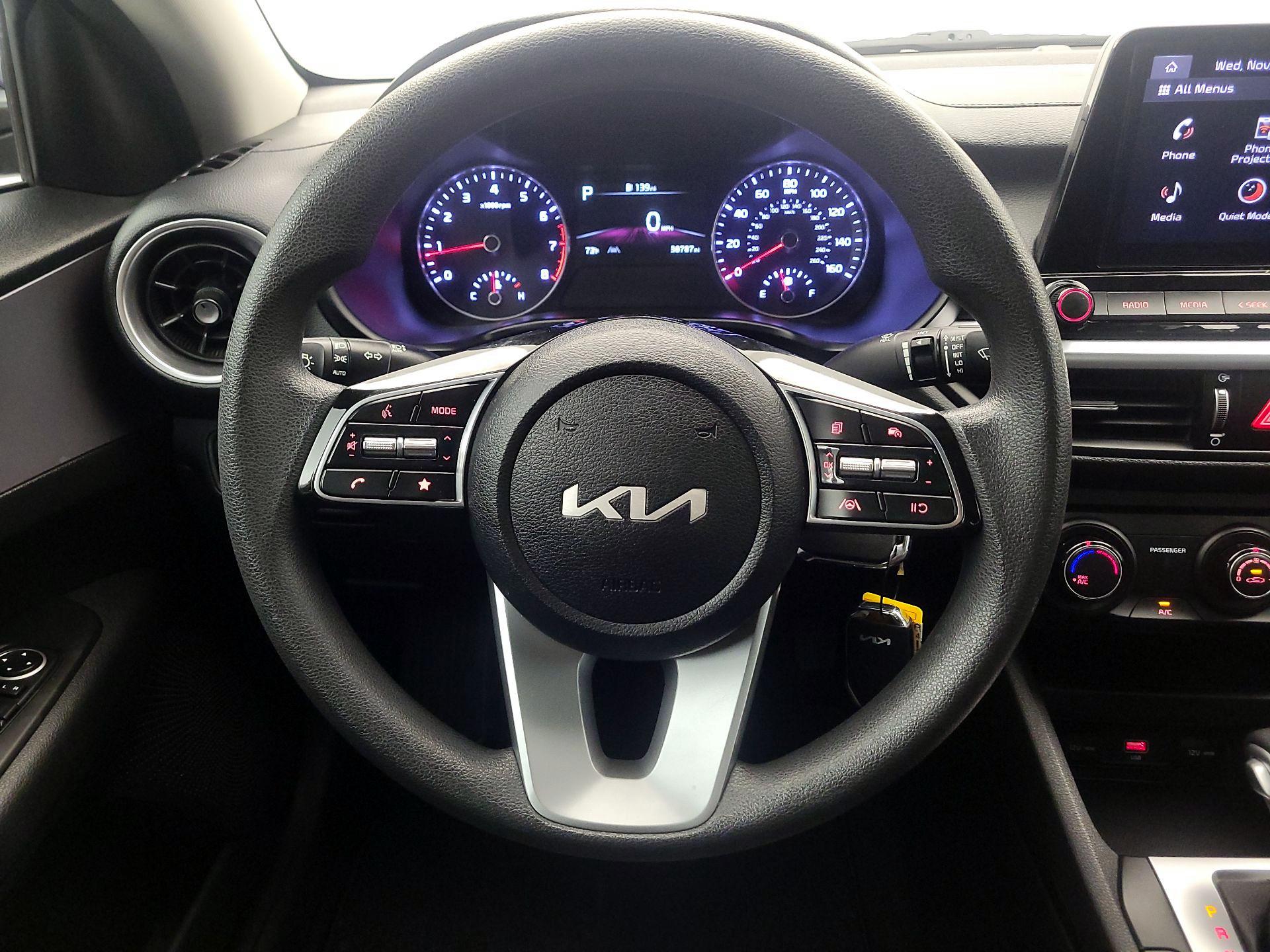 Thumbnail: 2022 Kia Forte - 10