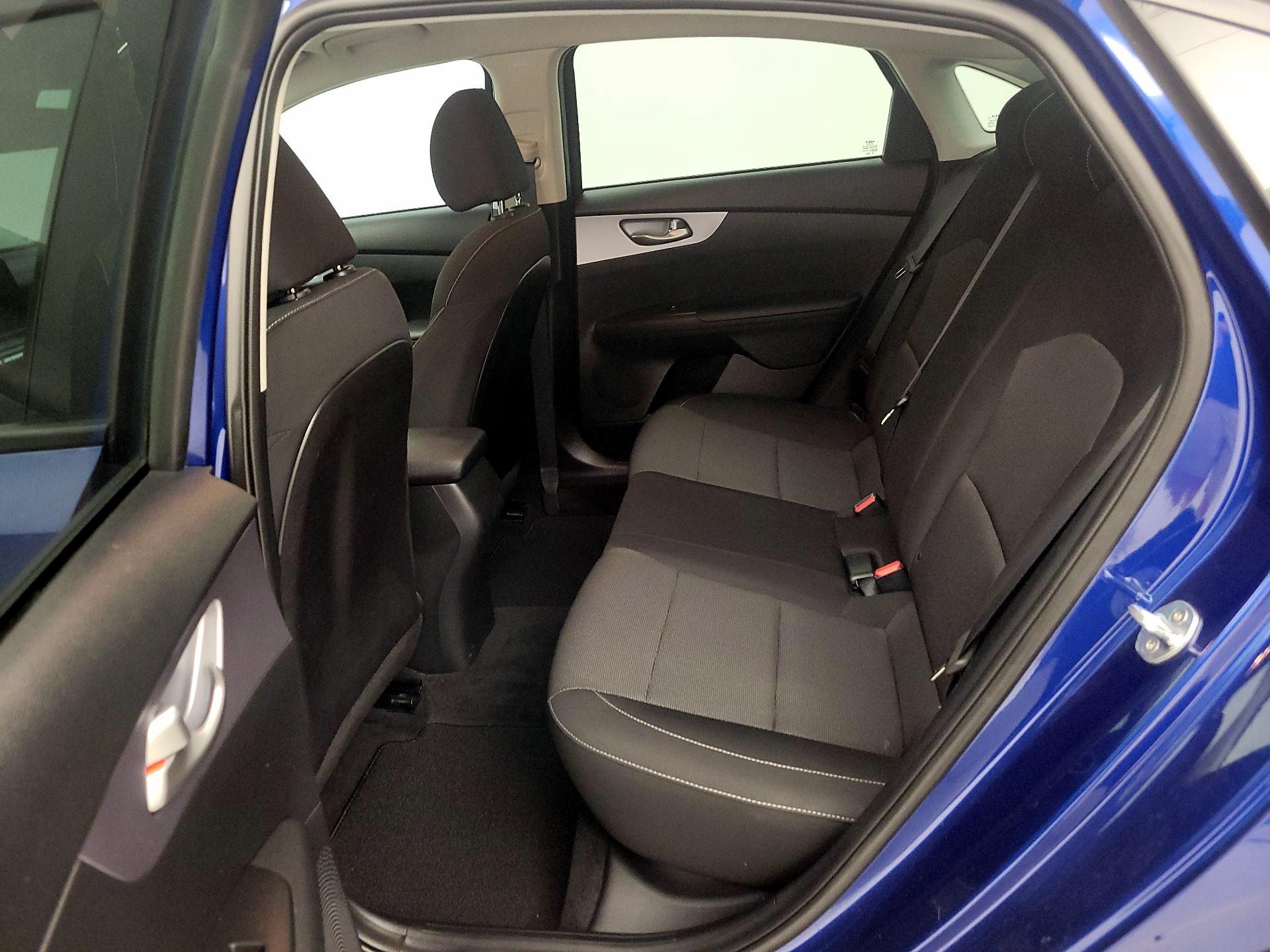 Thumbnail: 2022 Kia Forte - 19