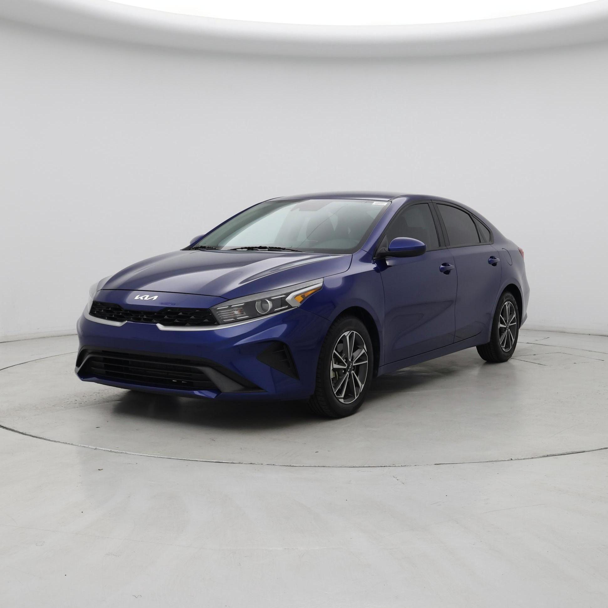 Thumbnail: 2022 Kia Forte - 4