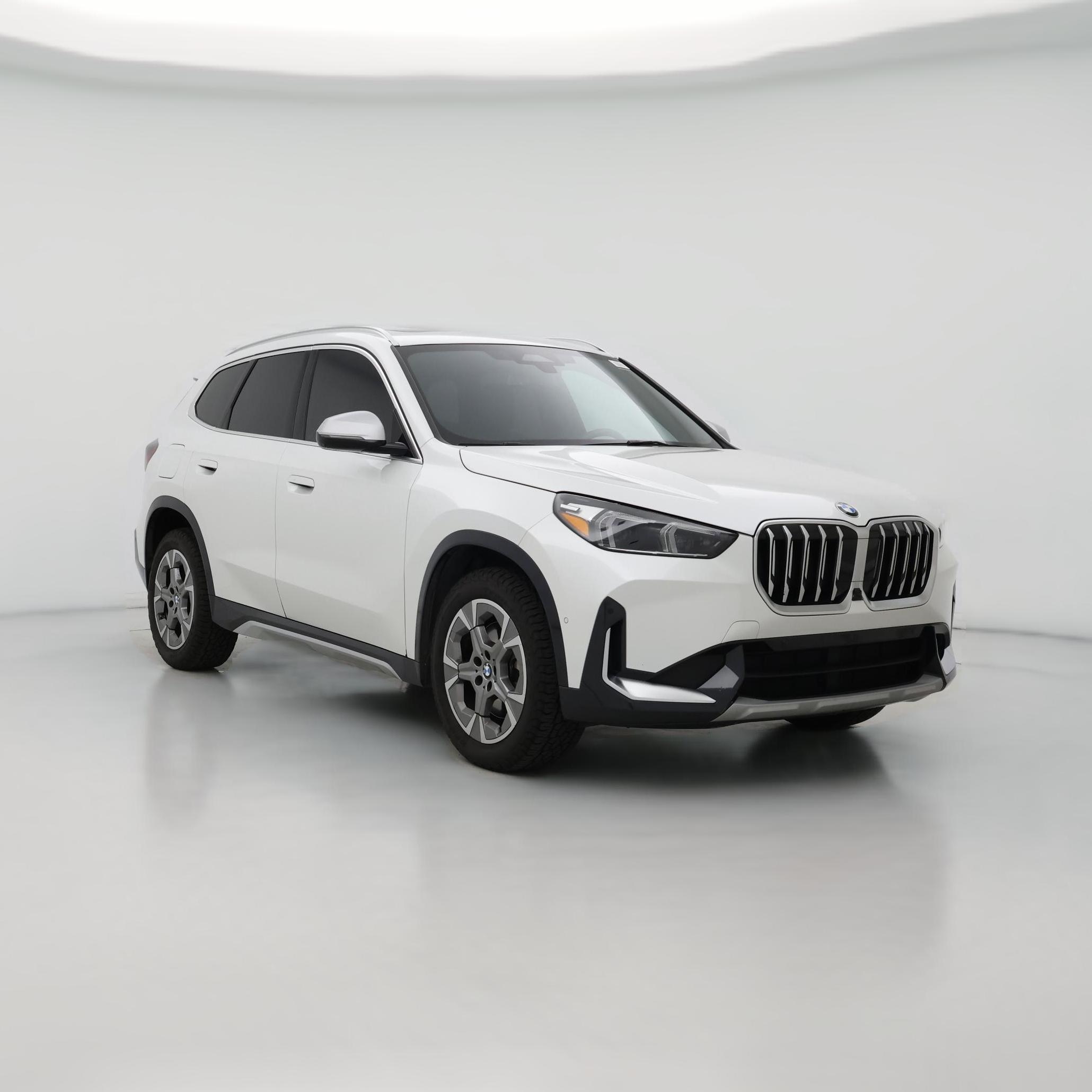 Thumbnail: 2023 BMW X1 - 1