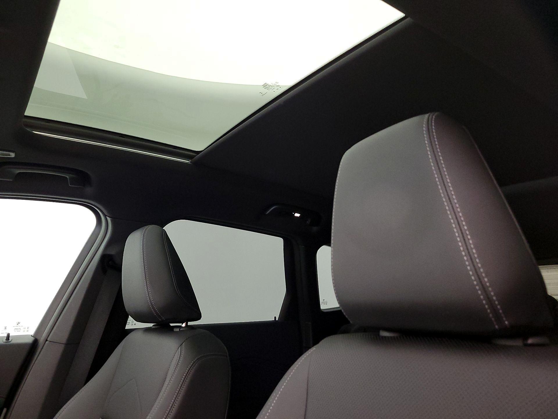 Thumbnail: 2023 BMW X1 - 20