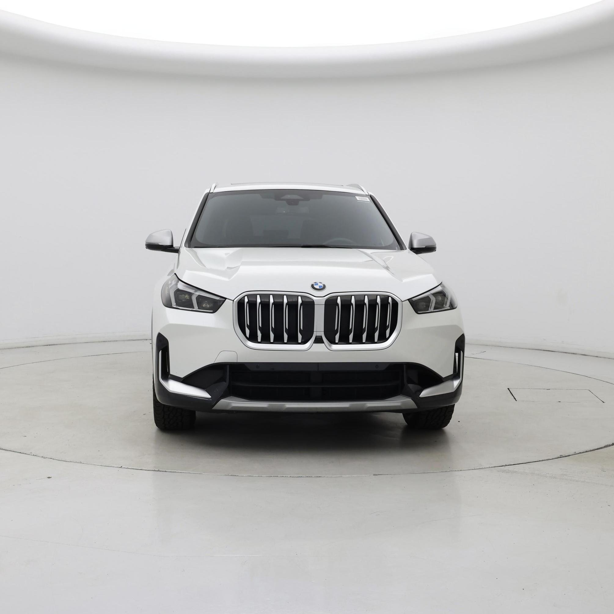 Thumbnail: 2023 BMW X1 - 5