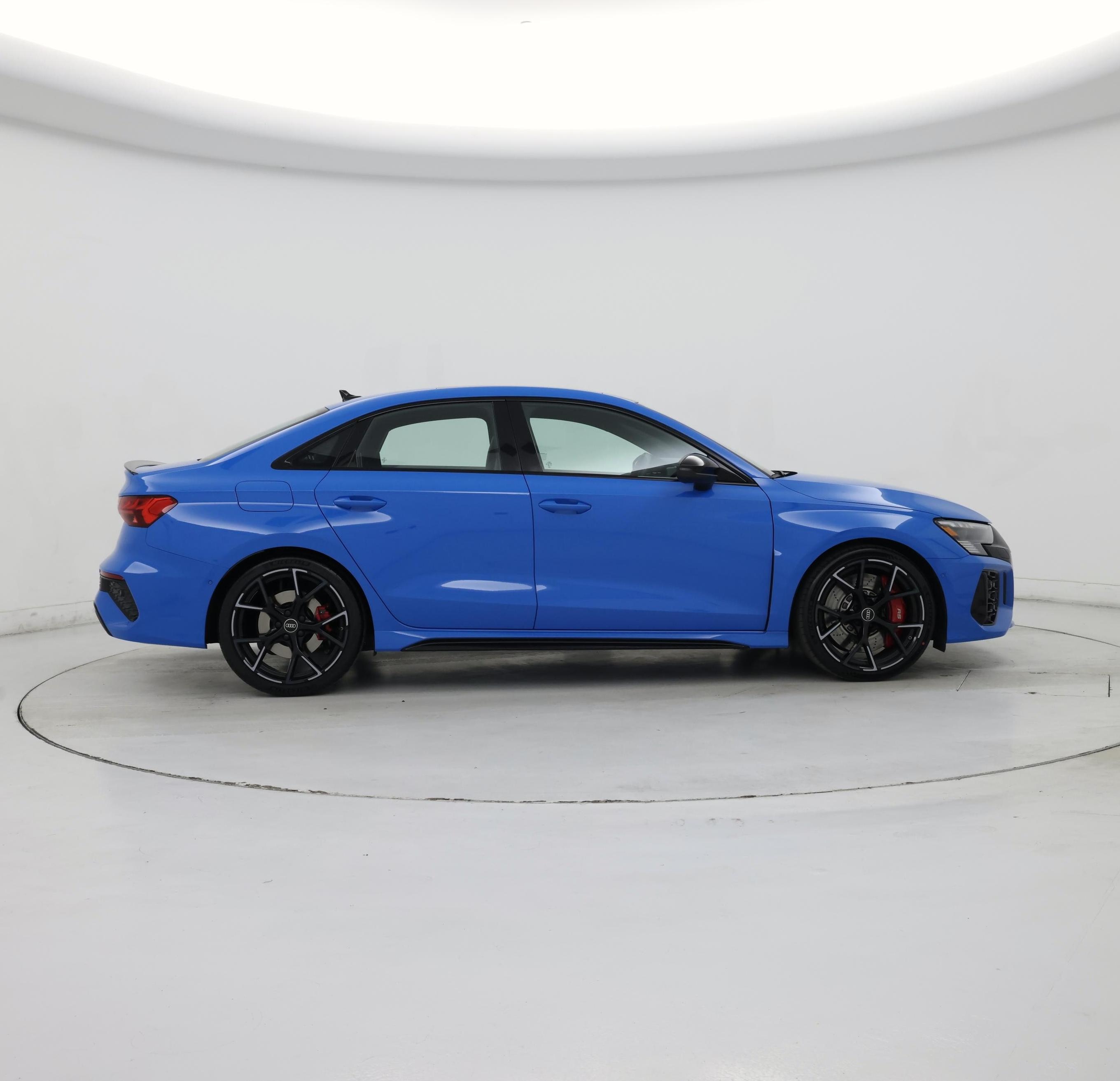 Thumbnail: 2024 Audi RS 3 - 7