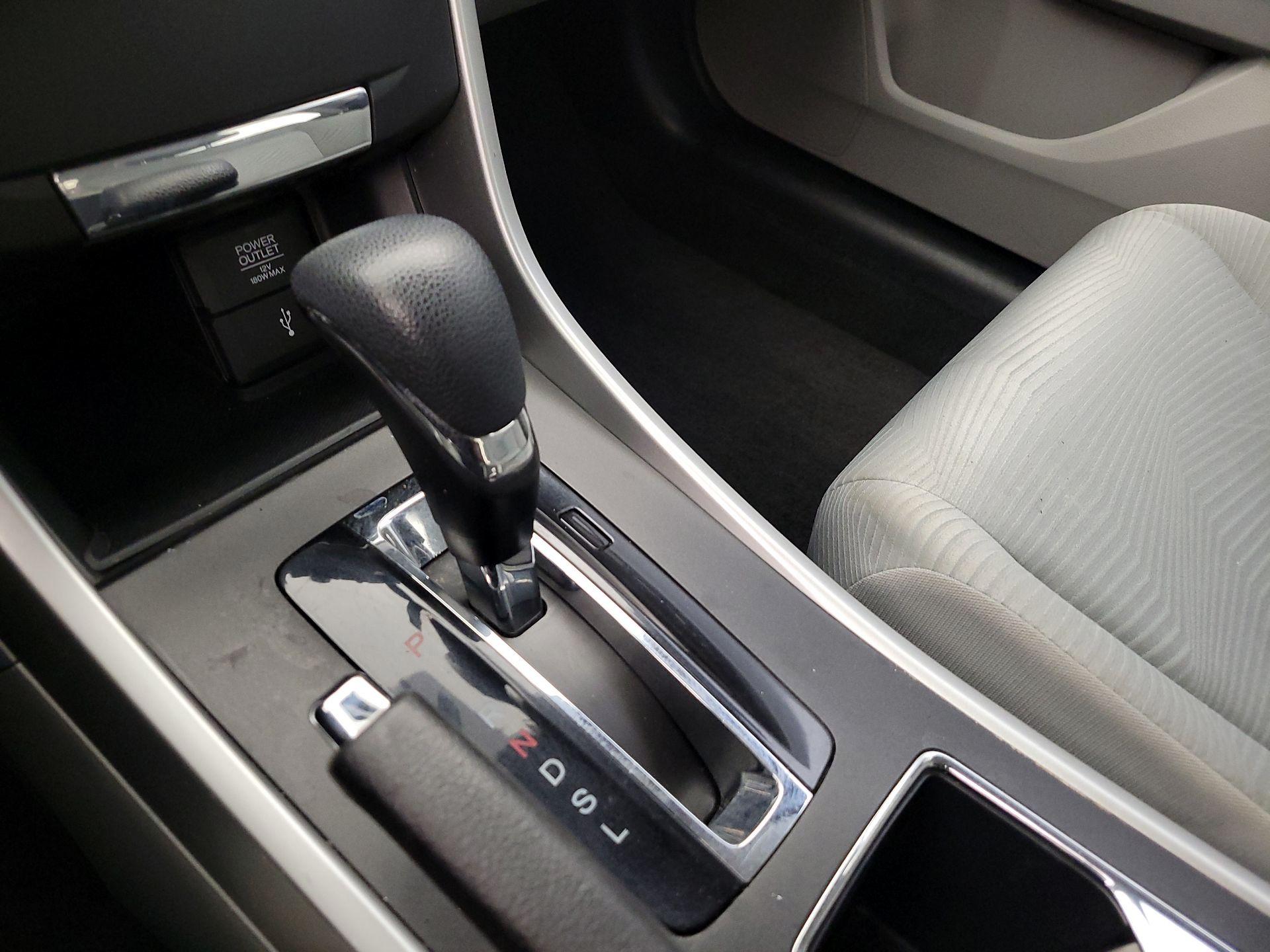 Thumbnail: 2015 Honda Accord - 17