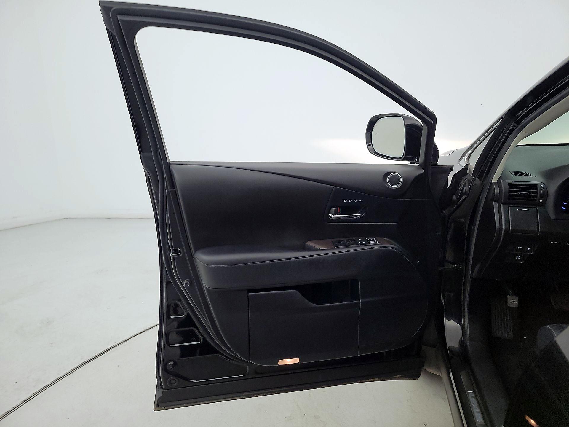 Thumbnail: 2015 Lexus RX - 12