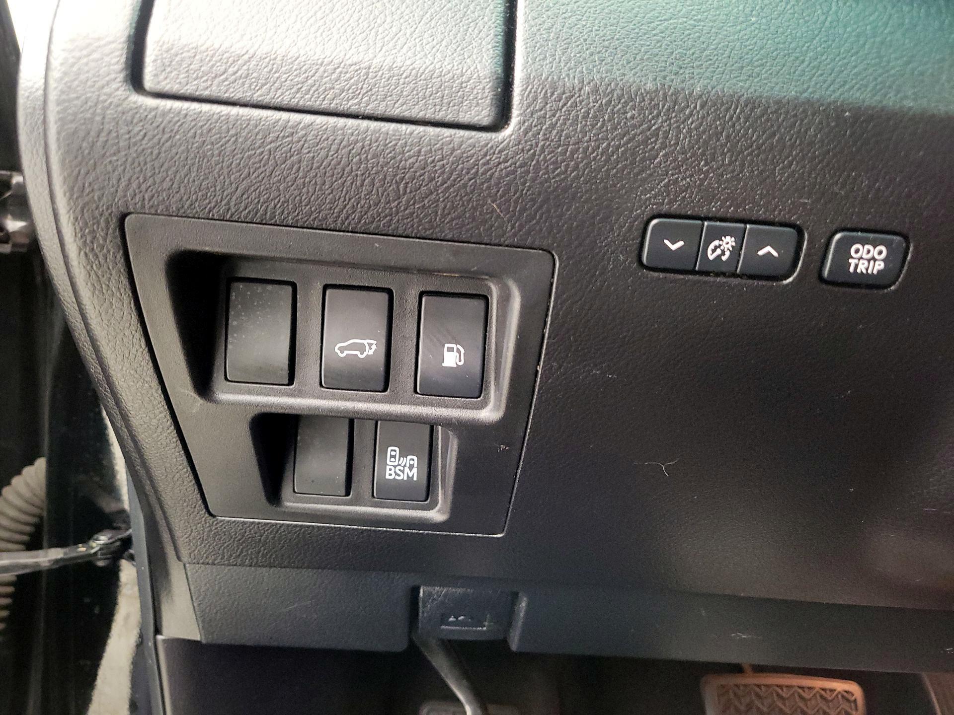 Thumbnail: 2015 Lexus RX - 13