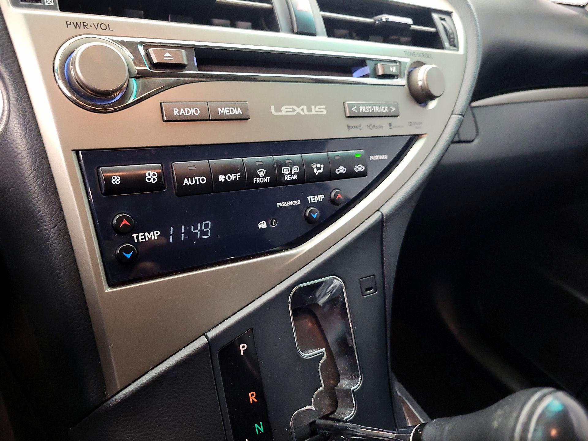 Thumbnail: 2015 Lexus RX - 16