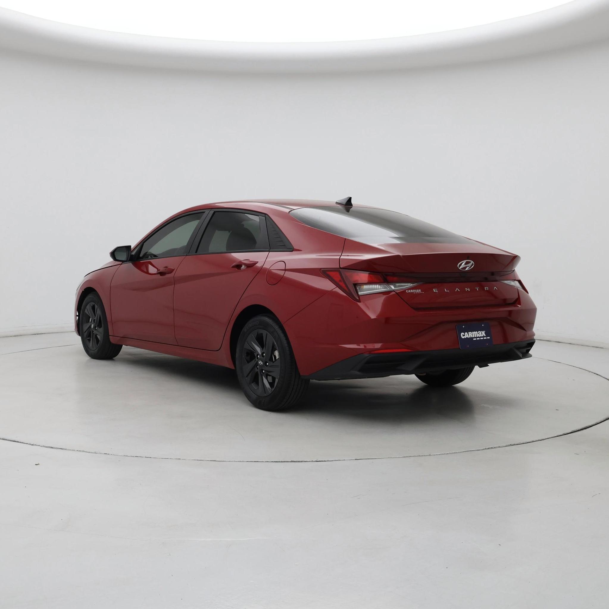 Thumbnail: 2021 Hyundai Elantra - 2