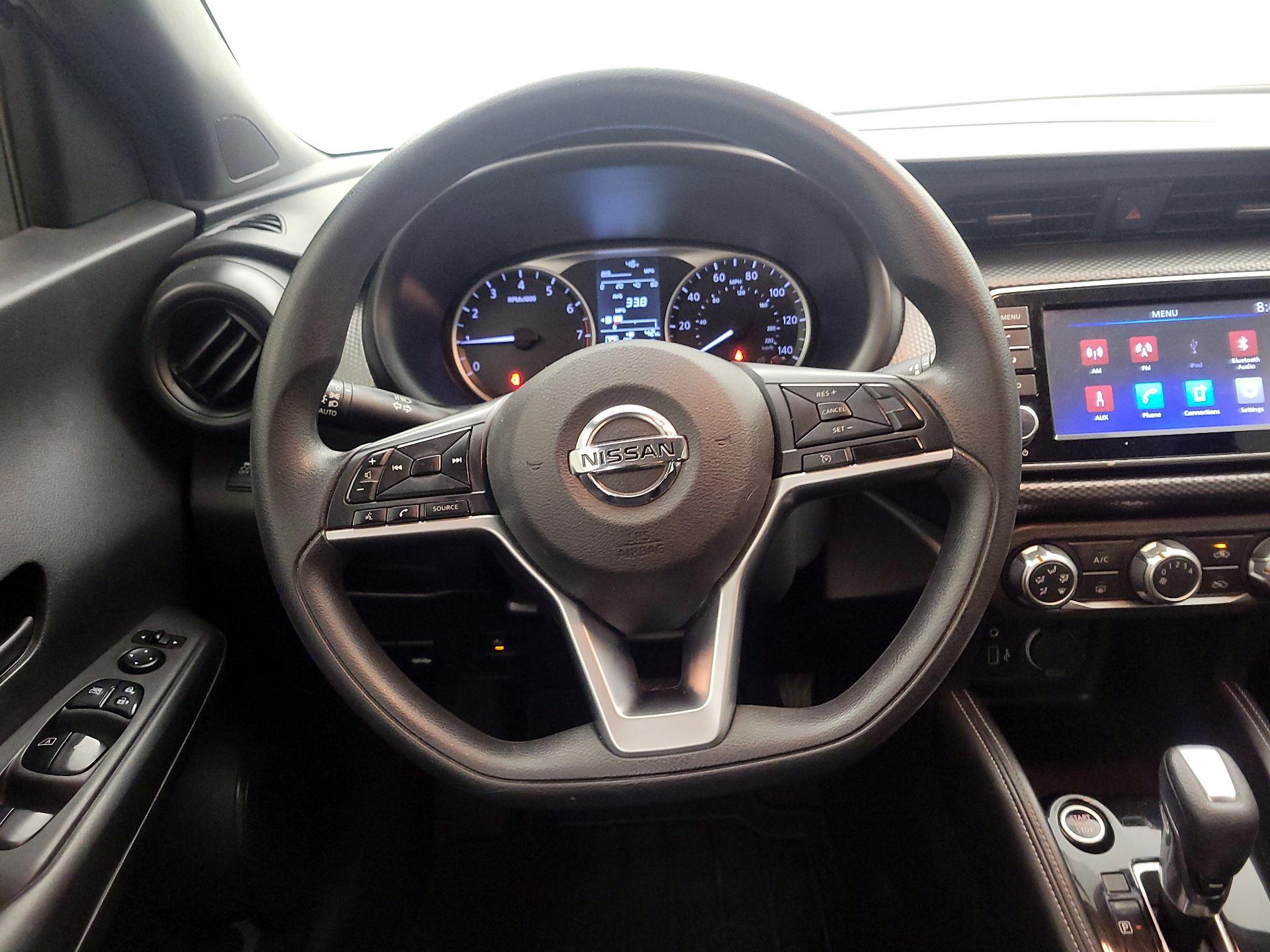 Thumbnail: 2019 Nissan Kicks - 10