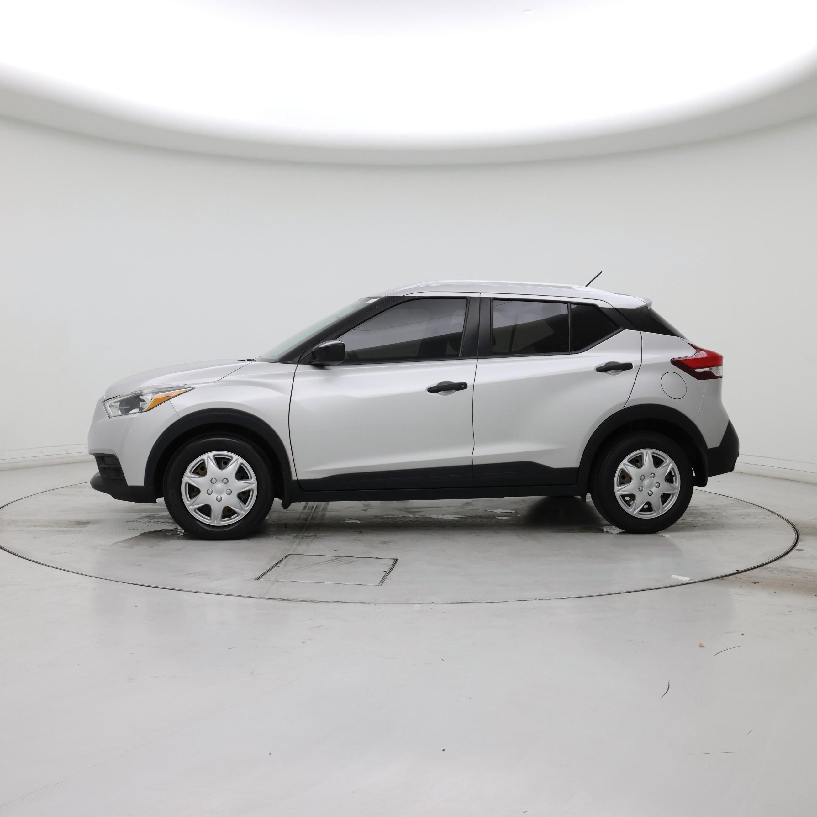 Thumbnail: 2019 Nissan Kicks - 3