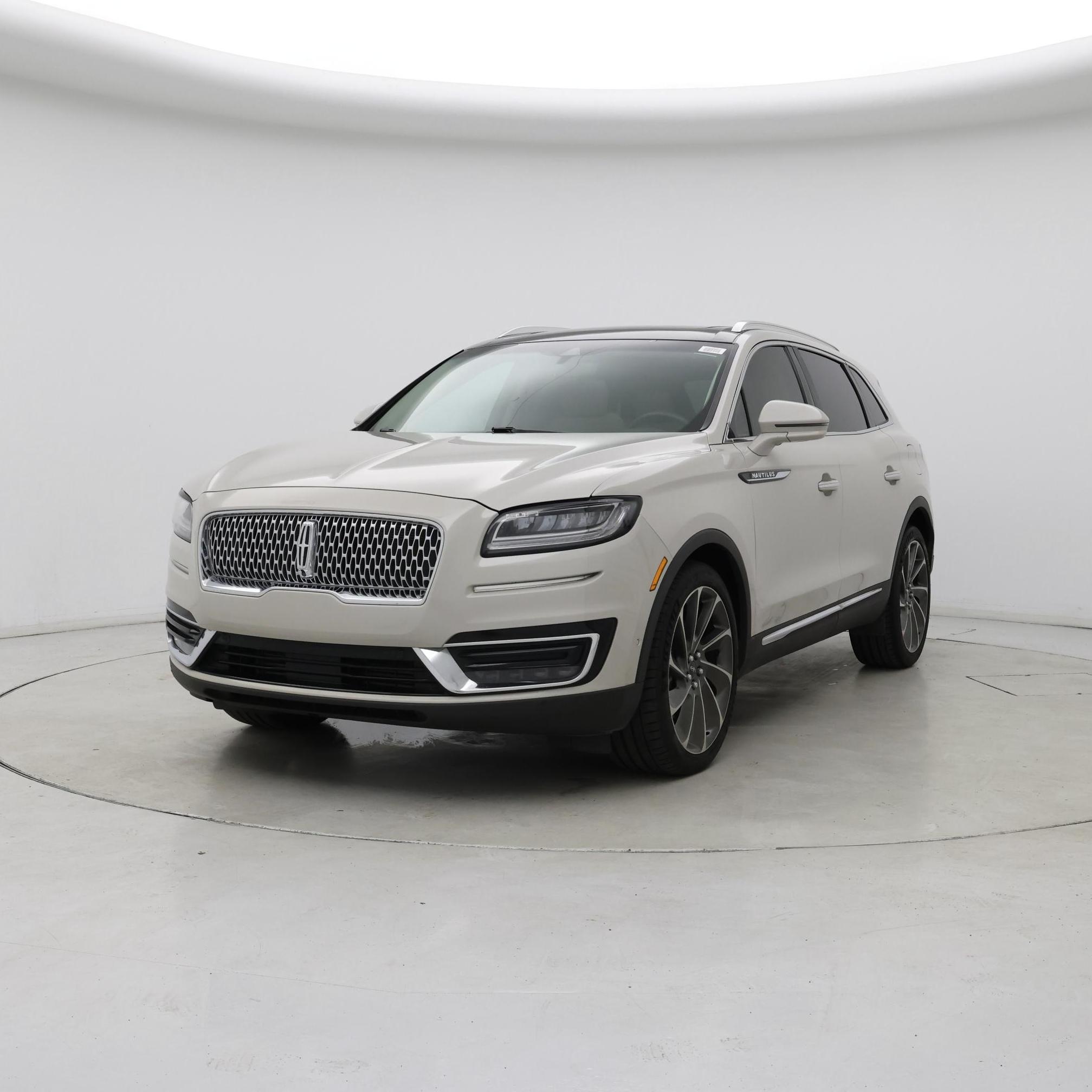 Thumbnail: 2020 Hyundai Elantra - 4