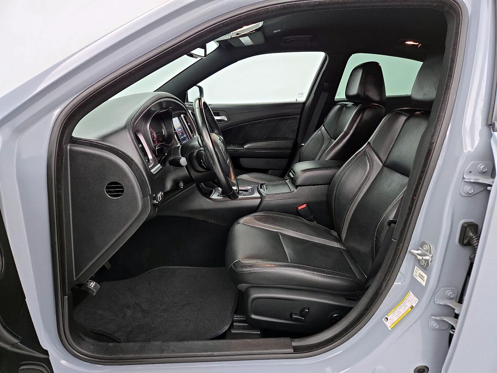 Thumbnail: 2020 Dodge Charger - 11