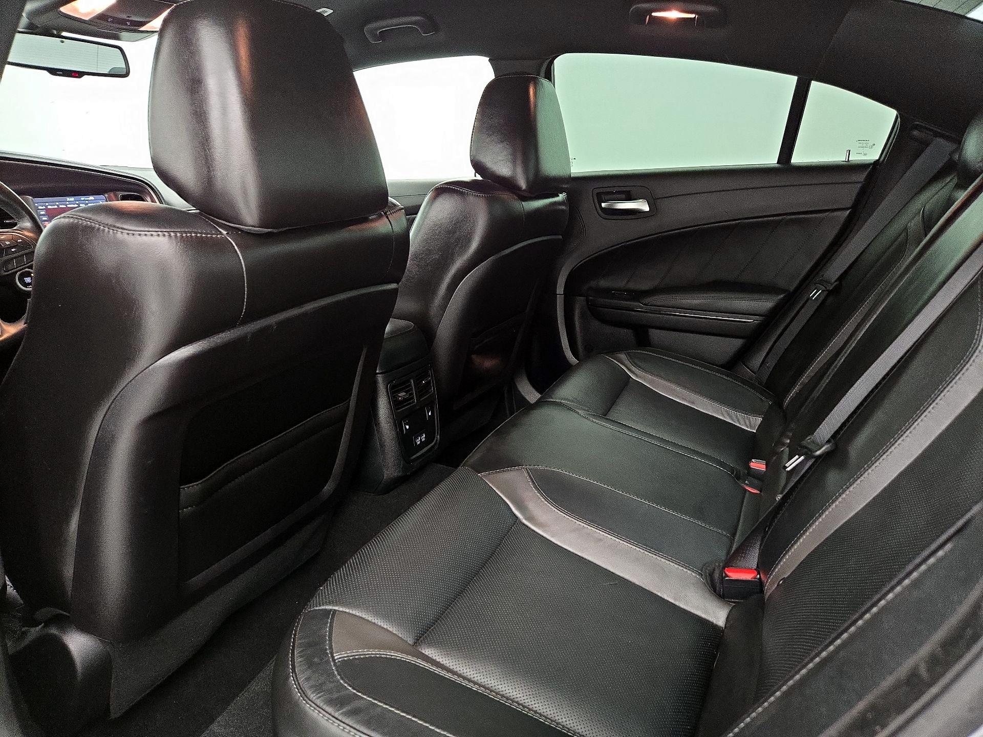 Thumbnail: 2020 Dodge Charger - 20