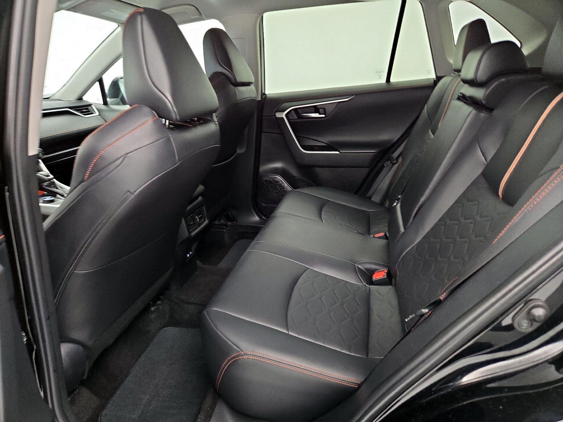 Thumbnail: 2024 Toyota RAV4 - 19