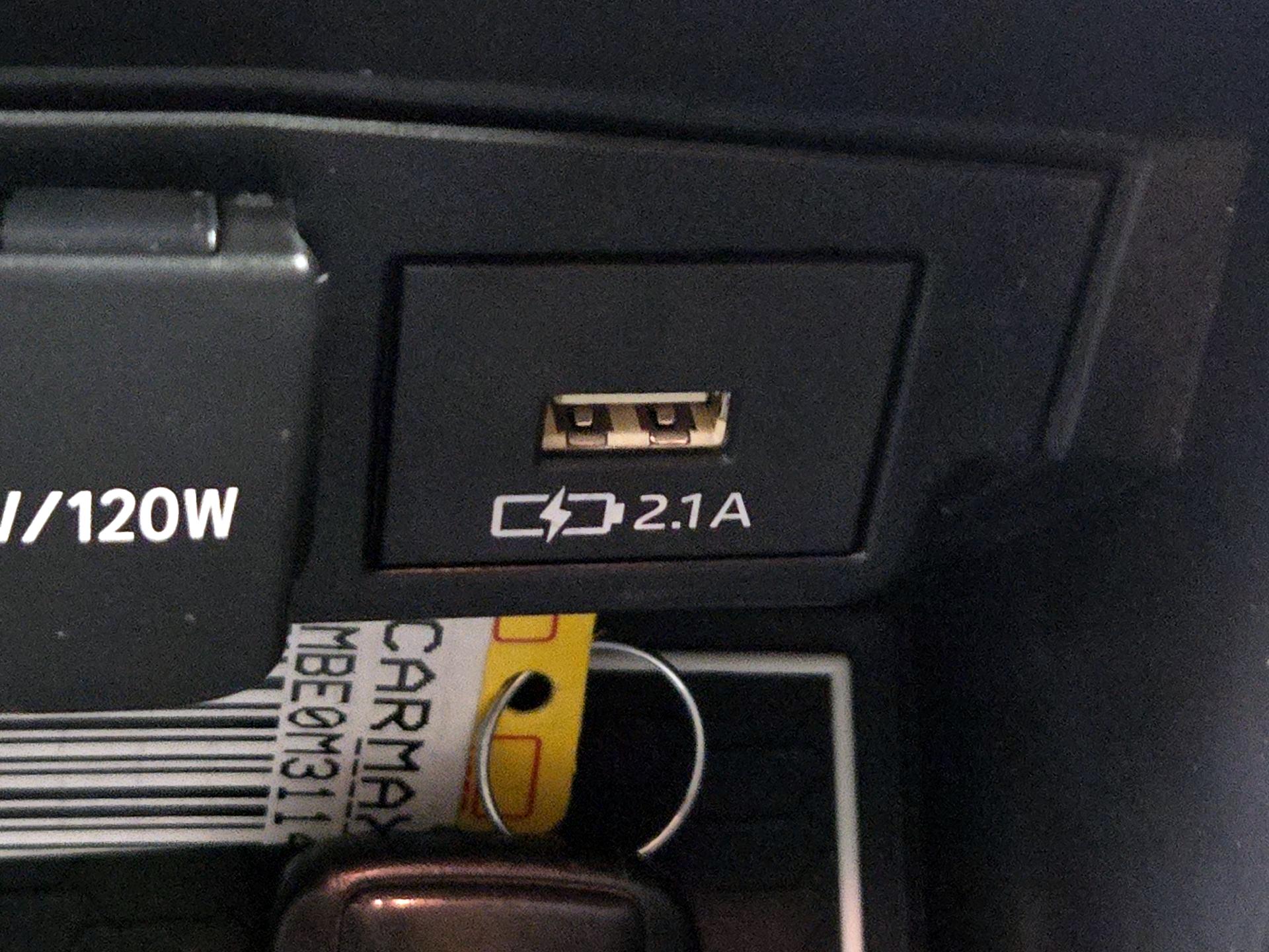 Thumbnail: 2021 Toyota Corolla - 18