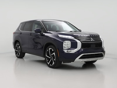 2023 Mitsubishi Outlander SE