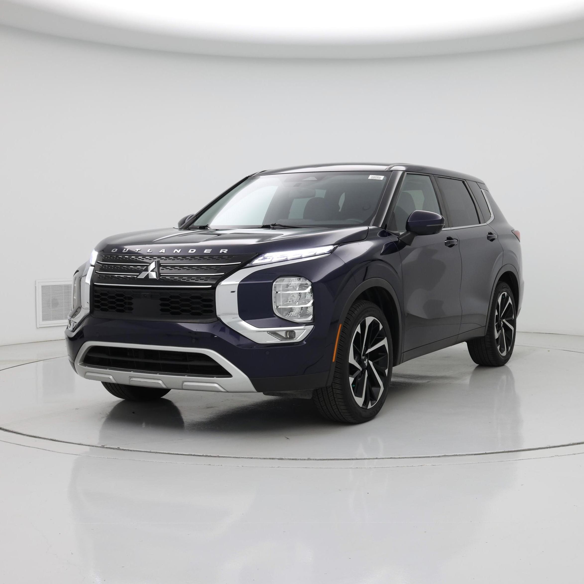 Thumbnail: 2023 Mitsubishi Outlander - 4