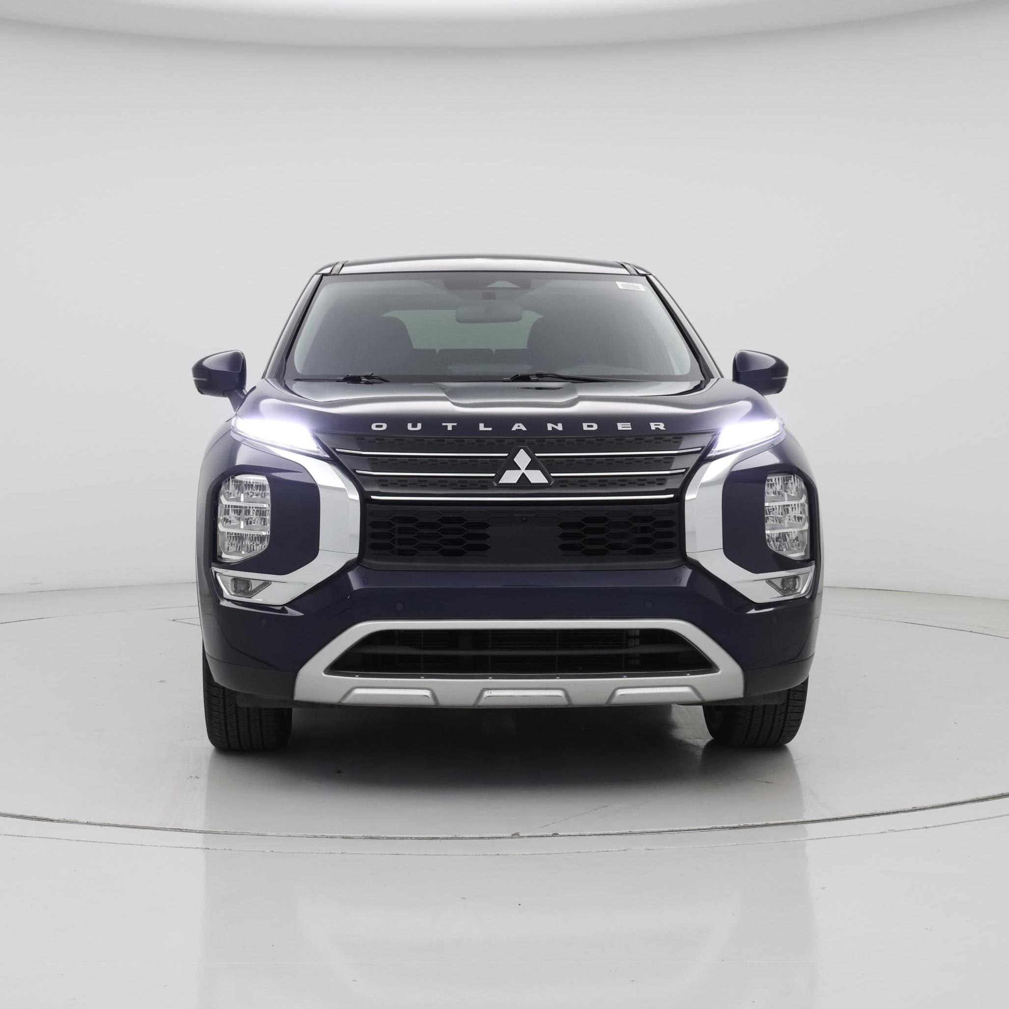 Thumbnail: 2023 Mitsubishi Outlander - 5