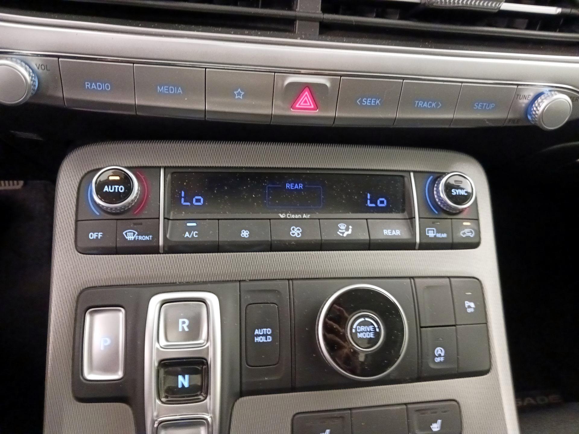 Thumbnail: 2022 Hyundai Palisade - 17