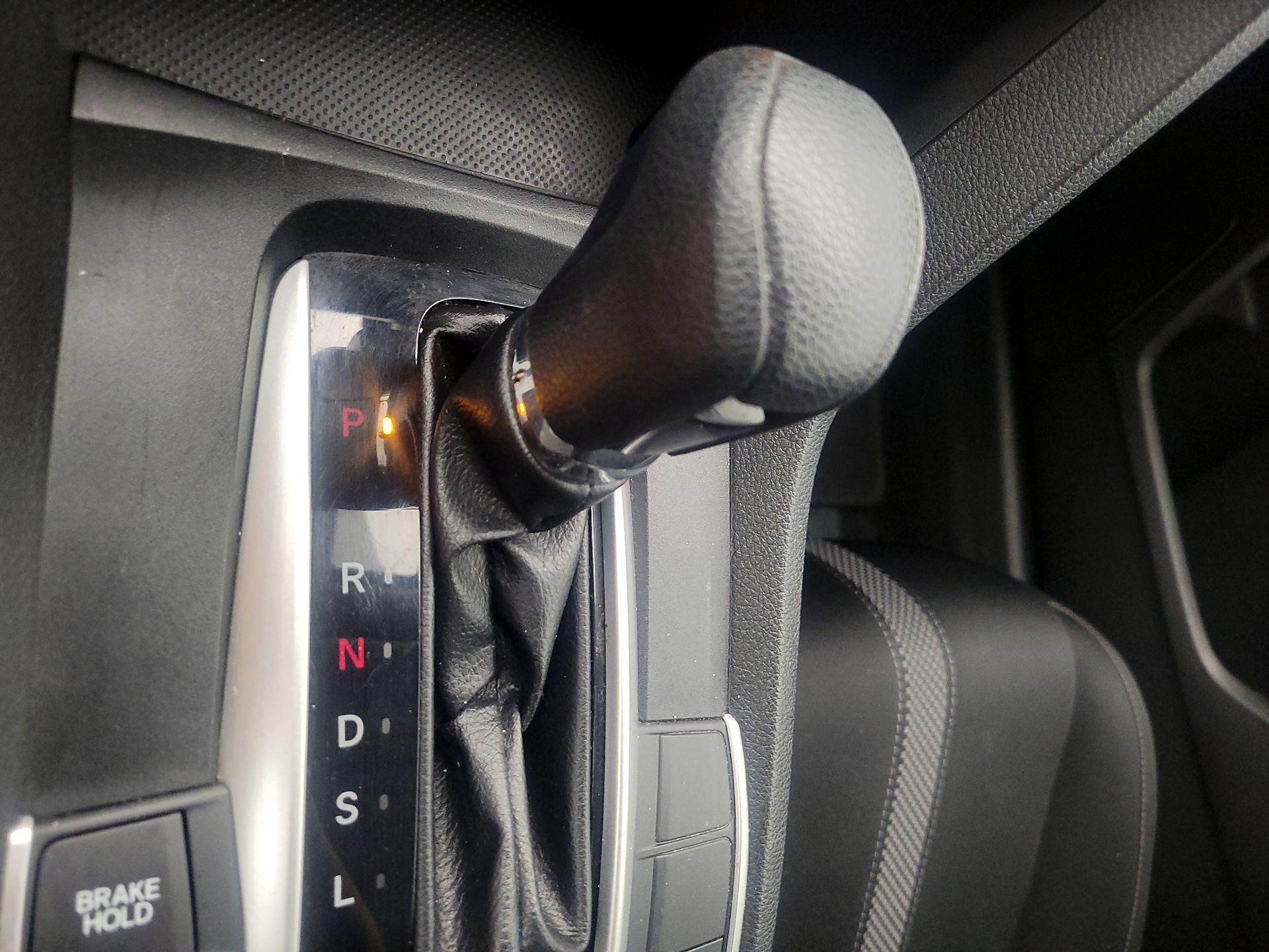 Thumbnail: 2019 Honda Civic - 17