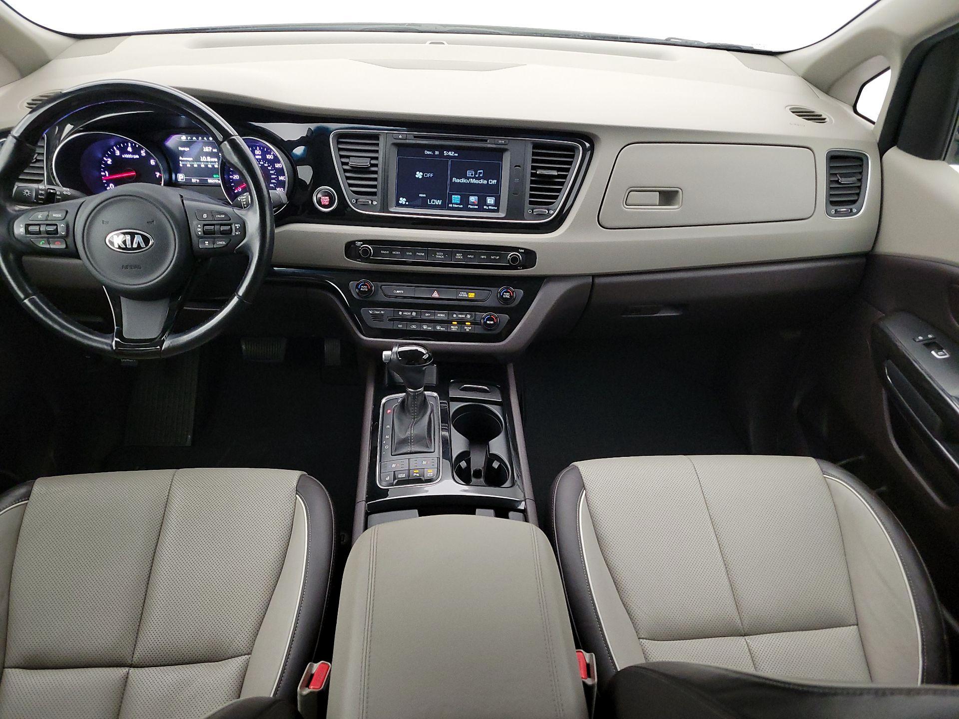 Thumbnail: 2015 Kia Sedona - 9