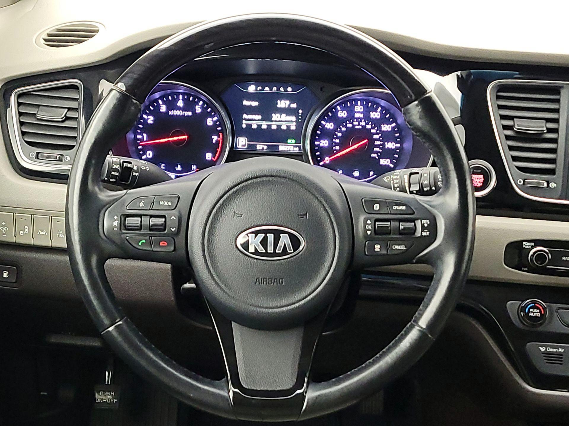 Thumbnail: 2015 Kia Sedona - 10