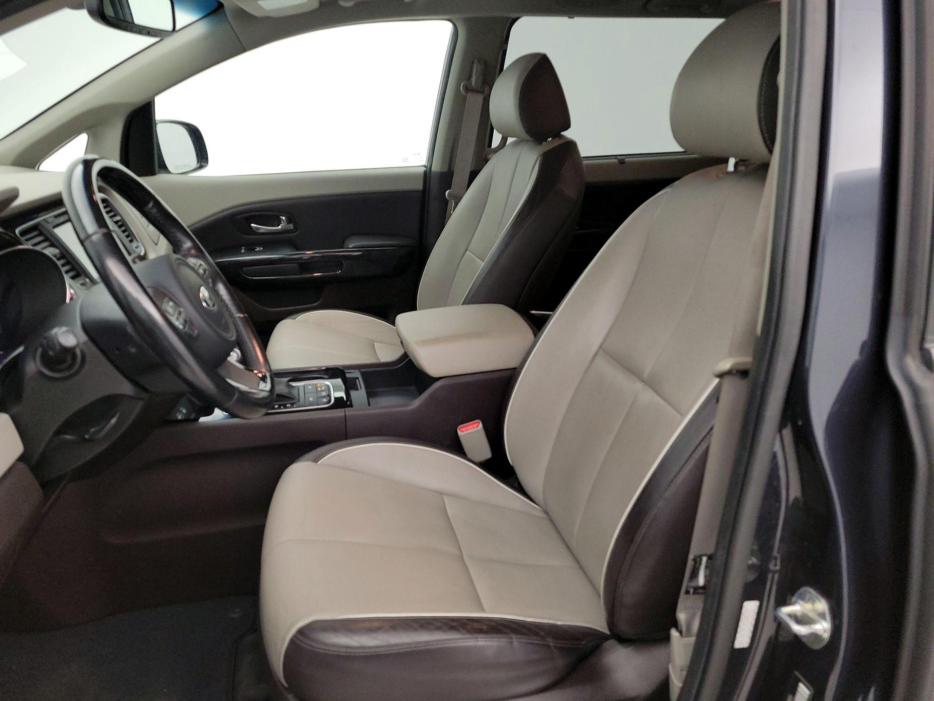 Thumbnail: 2015 Kia Sedona - 11