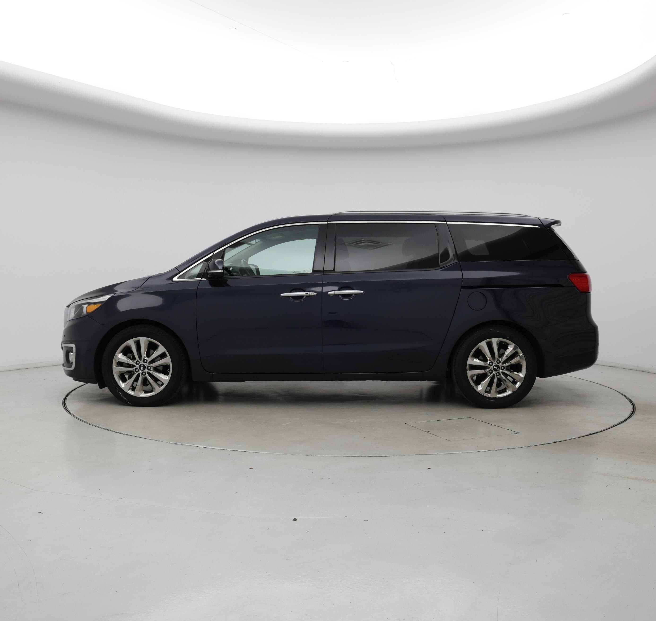 Thumbnail: 2015 Kia Sedona - 3