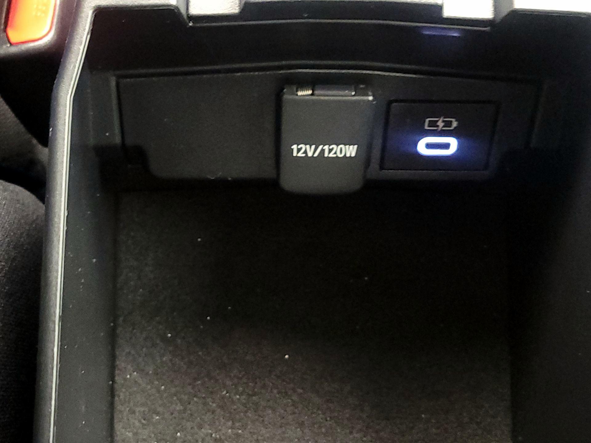 Thumbnail: 2024 Toyota Corolla - 18