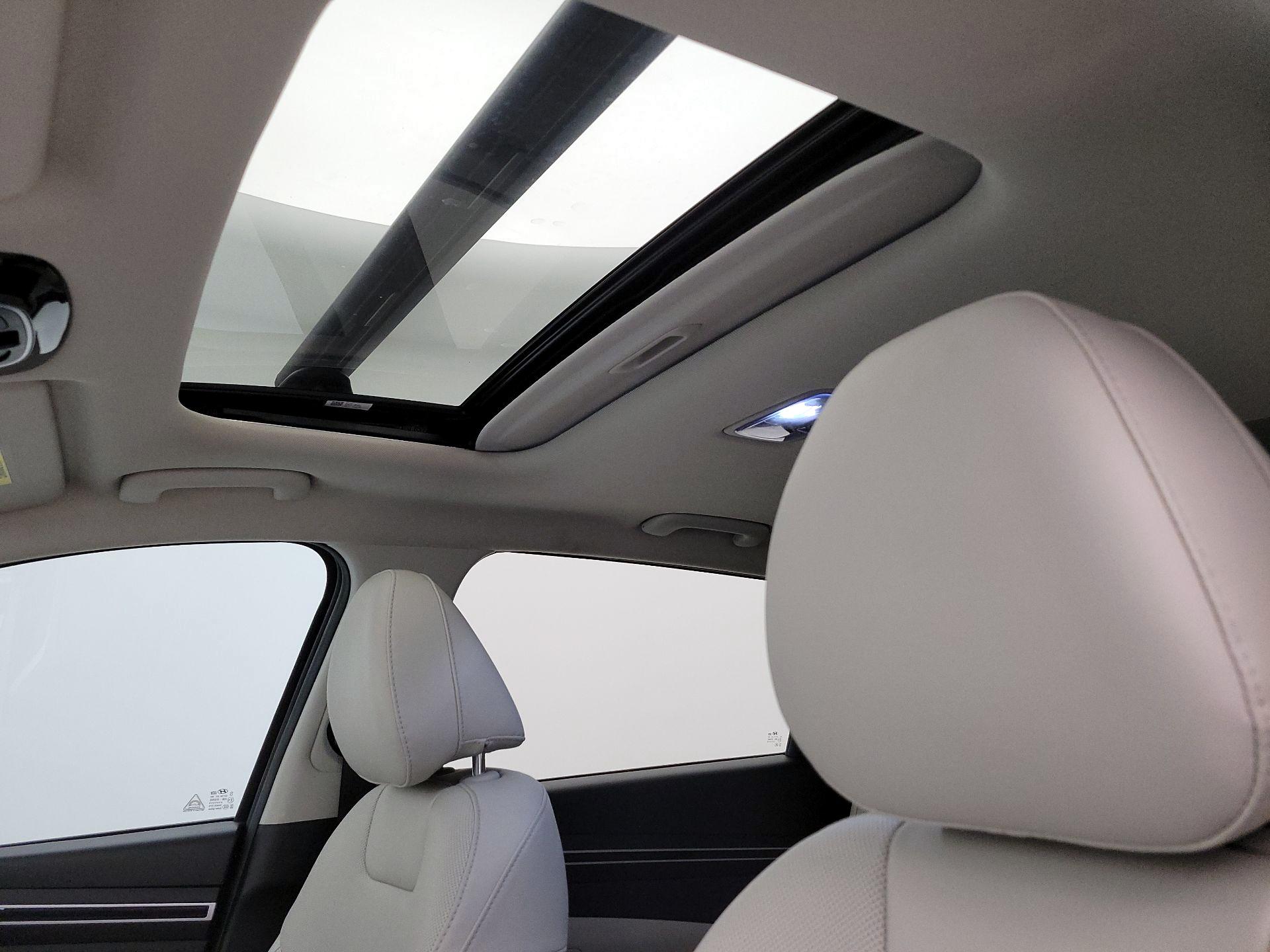 Thumbnail: 2023 Hyundai Tucson - 19