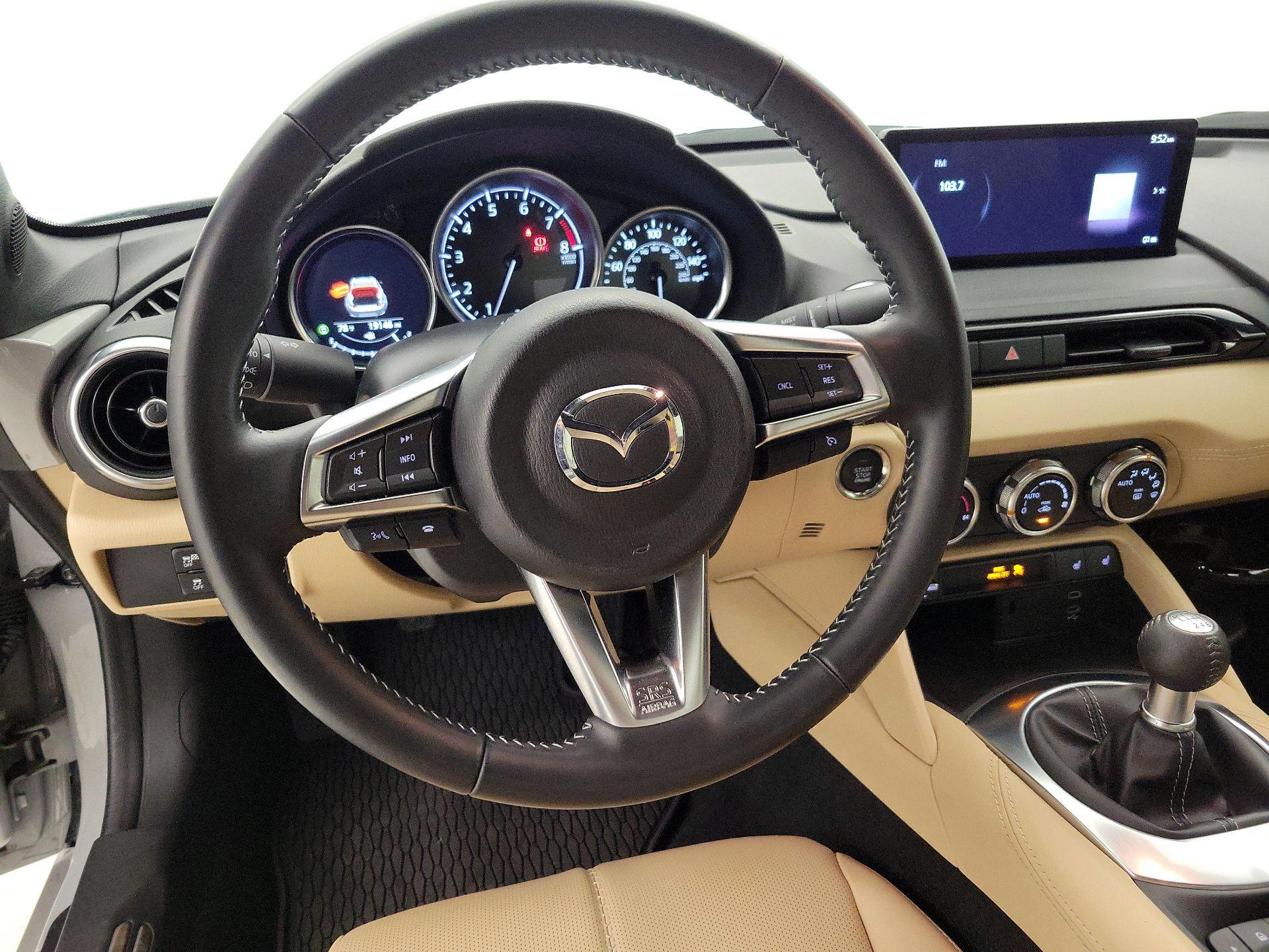 Thumbnail: 2024 Mazda MX-5 Miata - 10