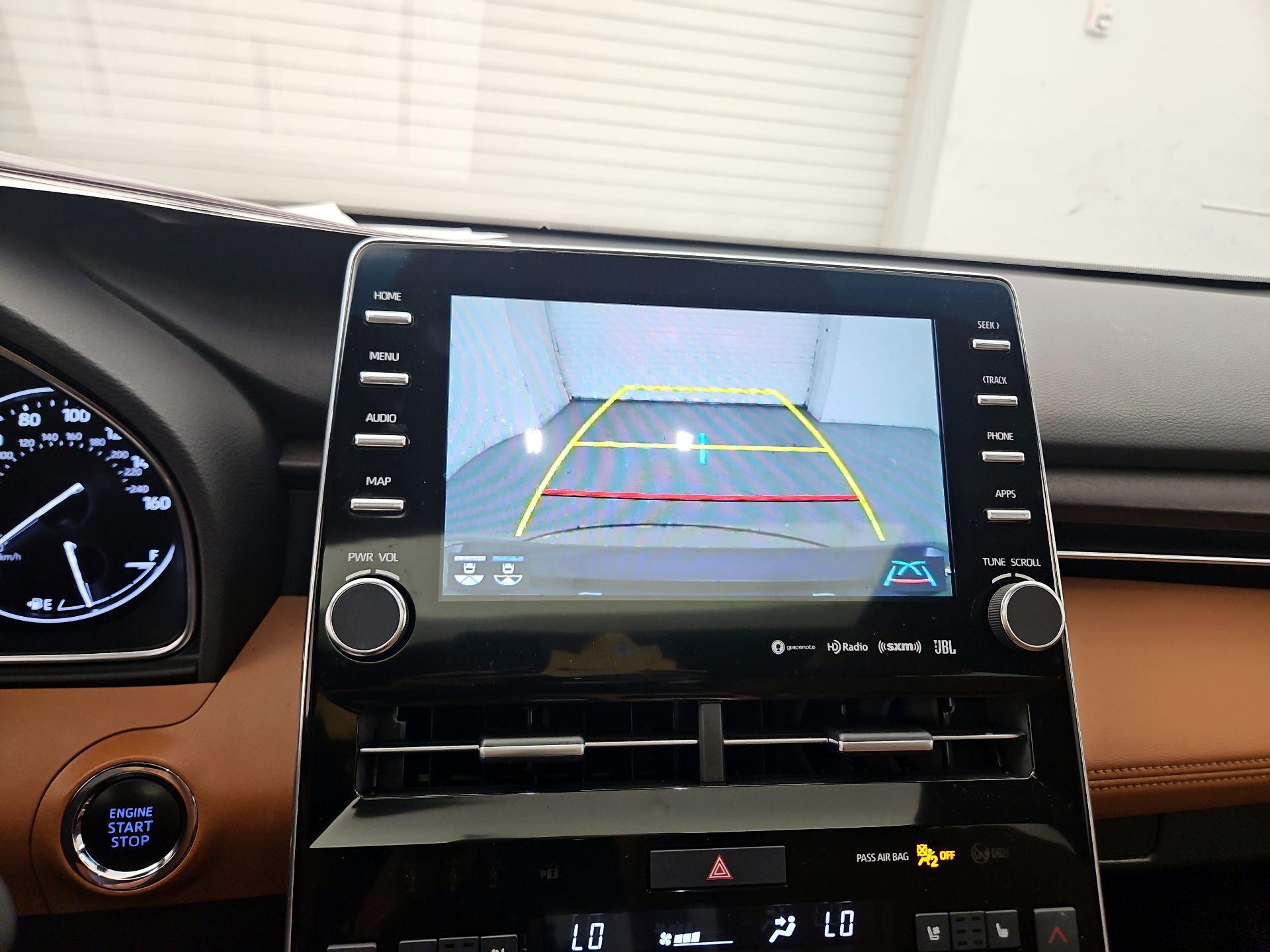 Thumbnail: 2019 Toyota Avalon - 15