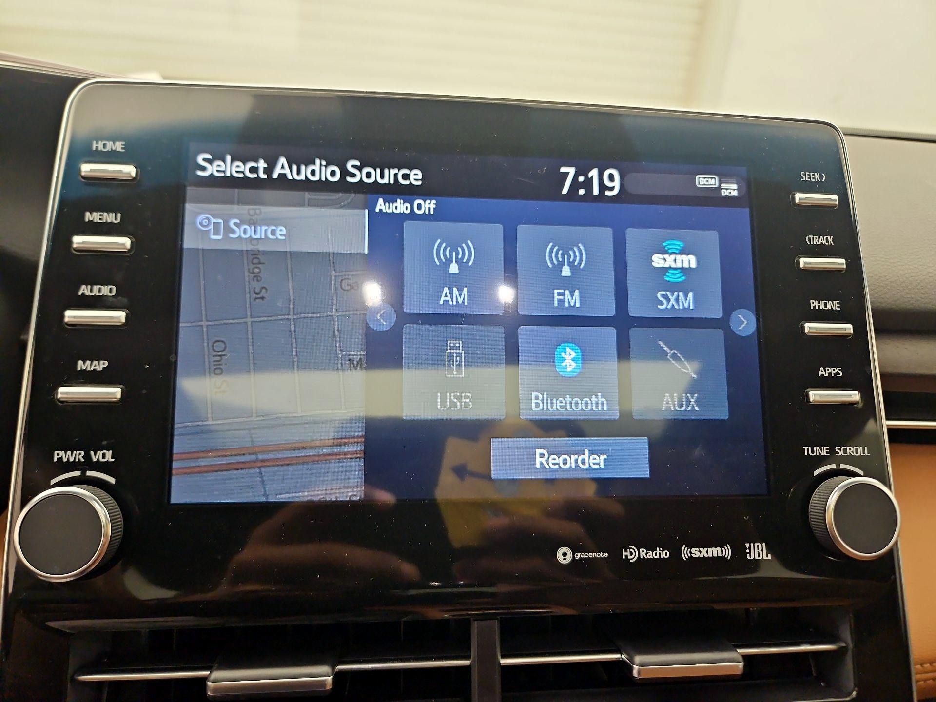 Thumbnail: 2019 Toyota Avalon - 16