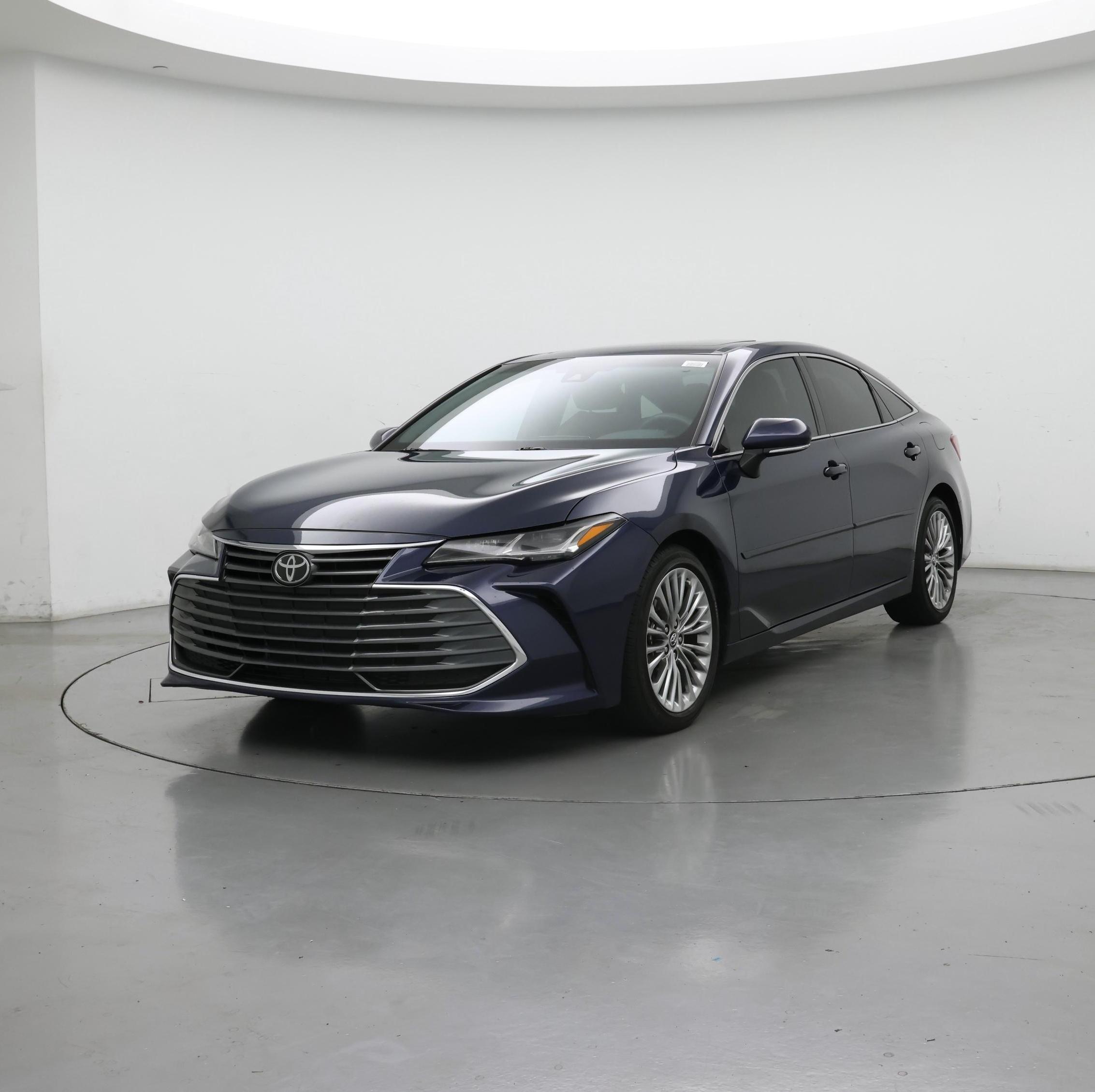 Thumbnail: 2019 Toyota Avalon - 4