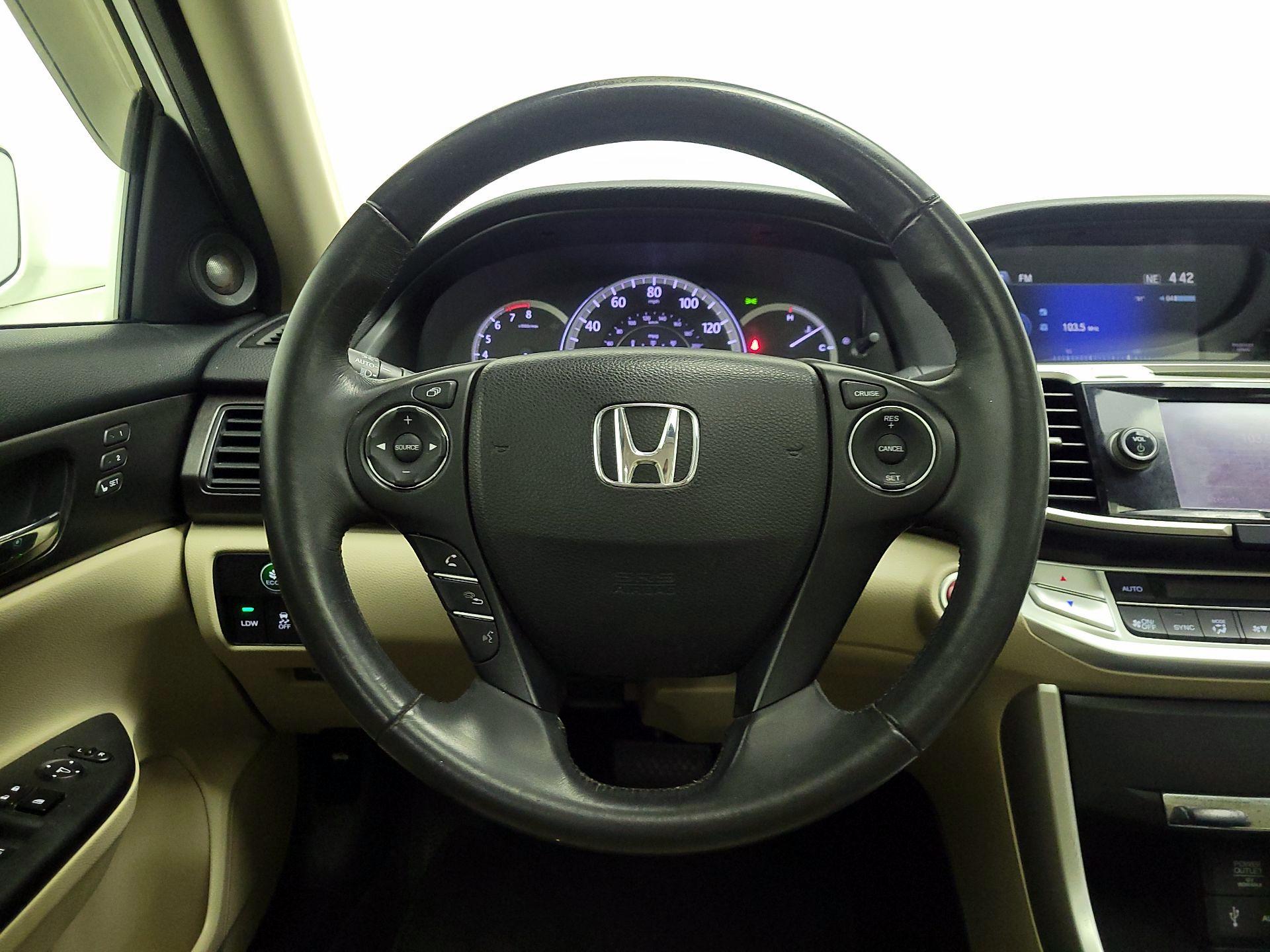 Thumbnail: 2014 Honda Accord - 10