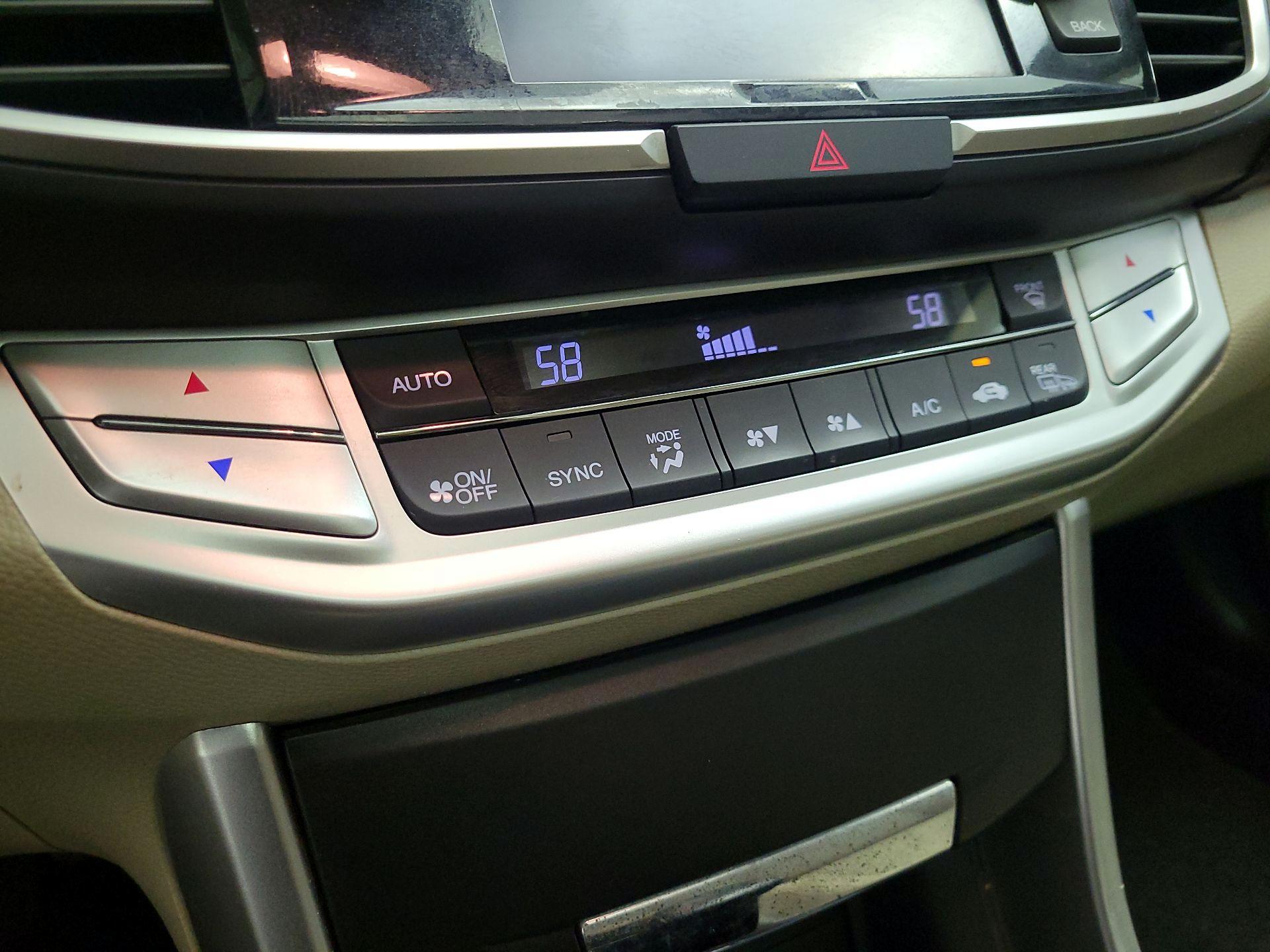 Thumbnail: 2014 Honda Accord - 16