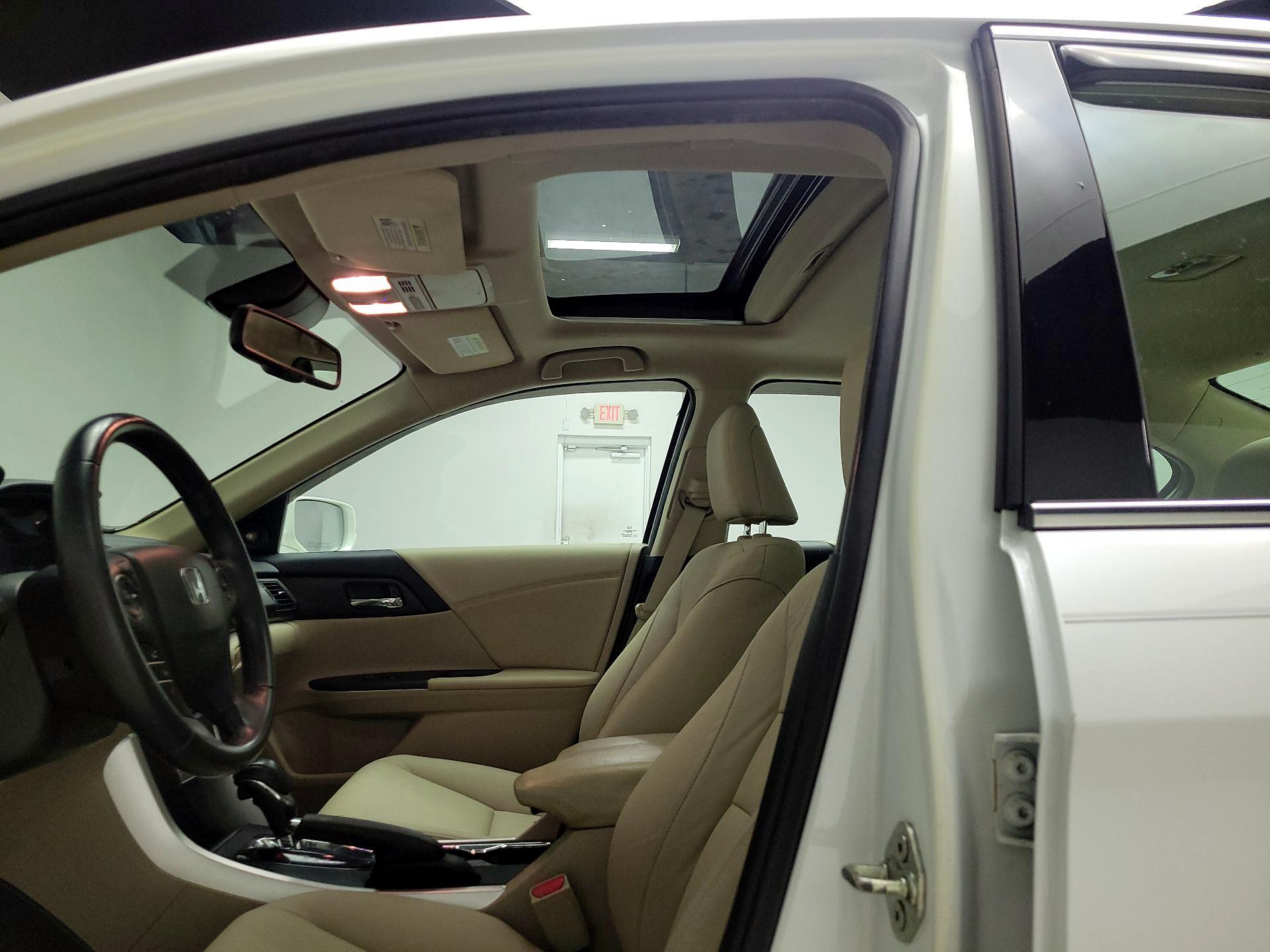 Thumbnail: 2014 Honda Accord - 19