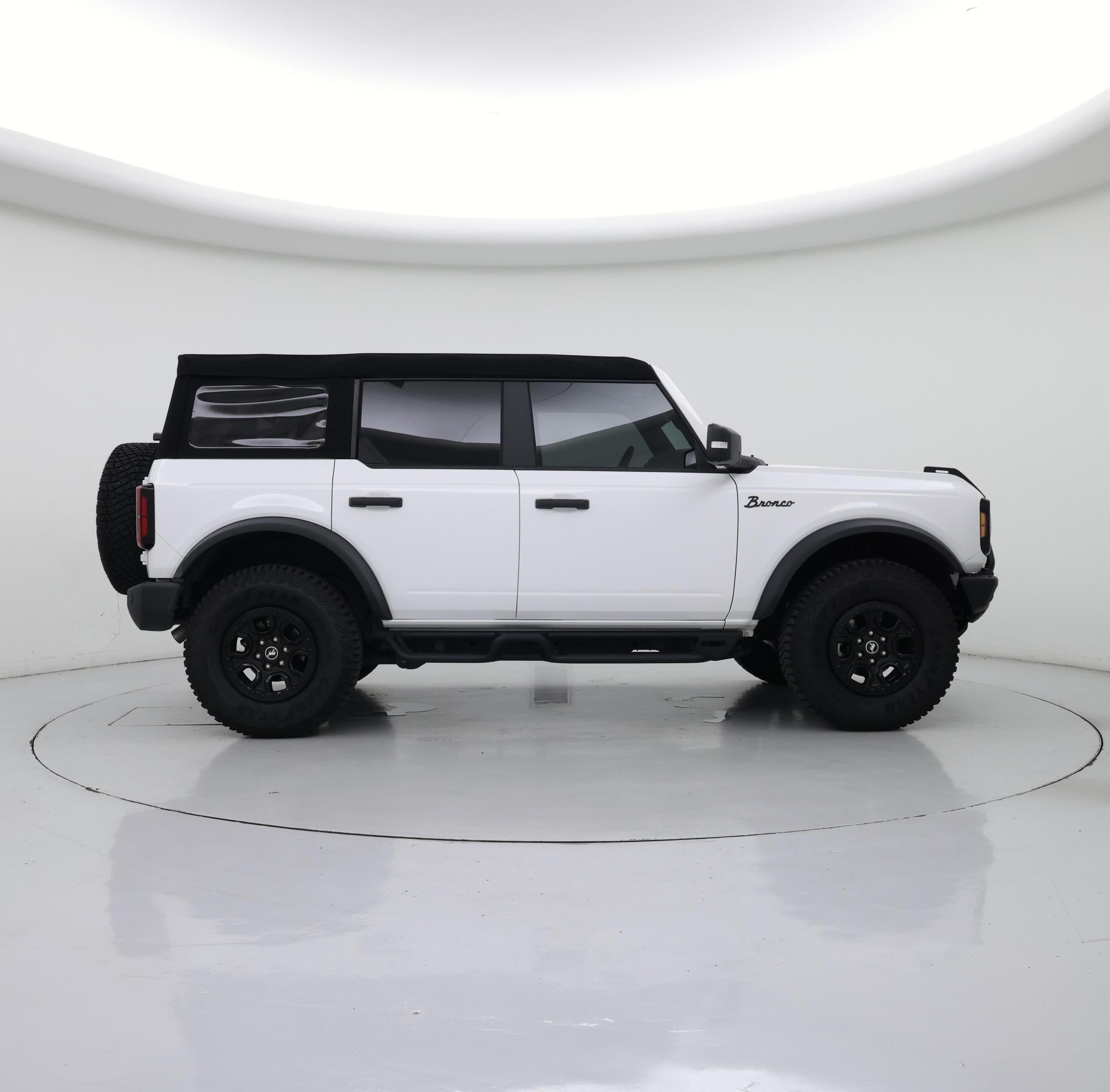 Thumbnail: 2024 Ford Bronco - 7