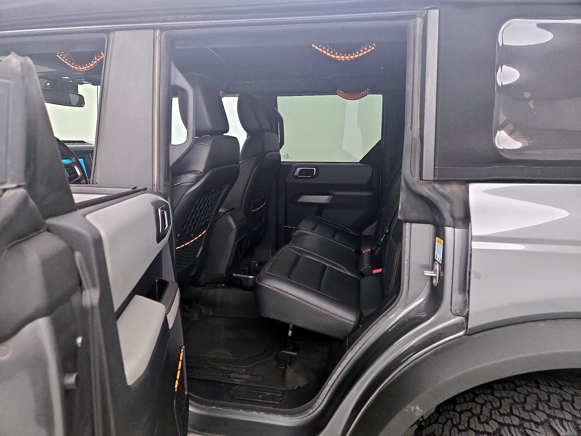 Thumbnail: 2022 Ford Bronco - 18