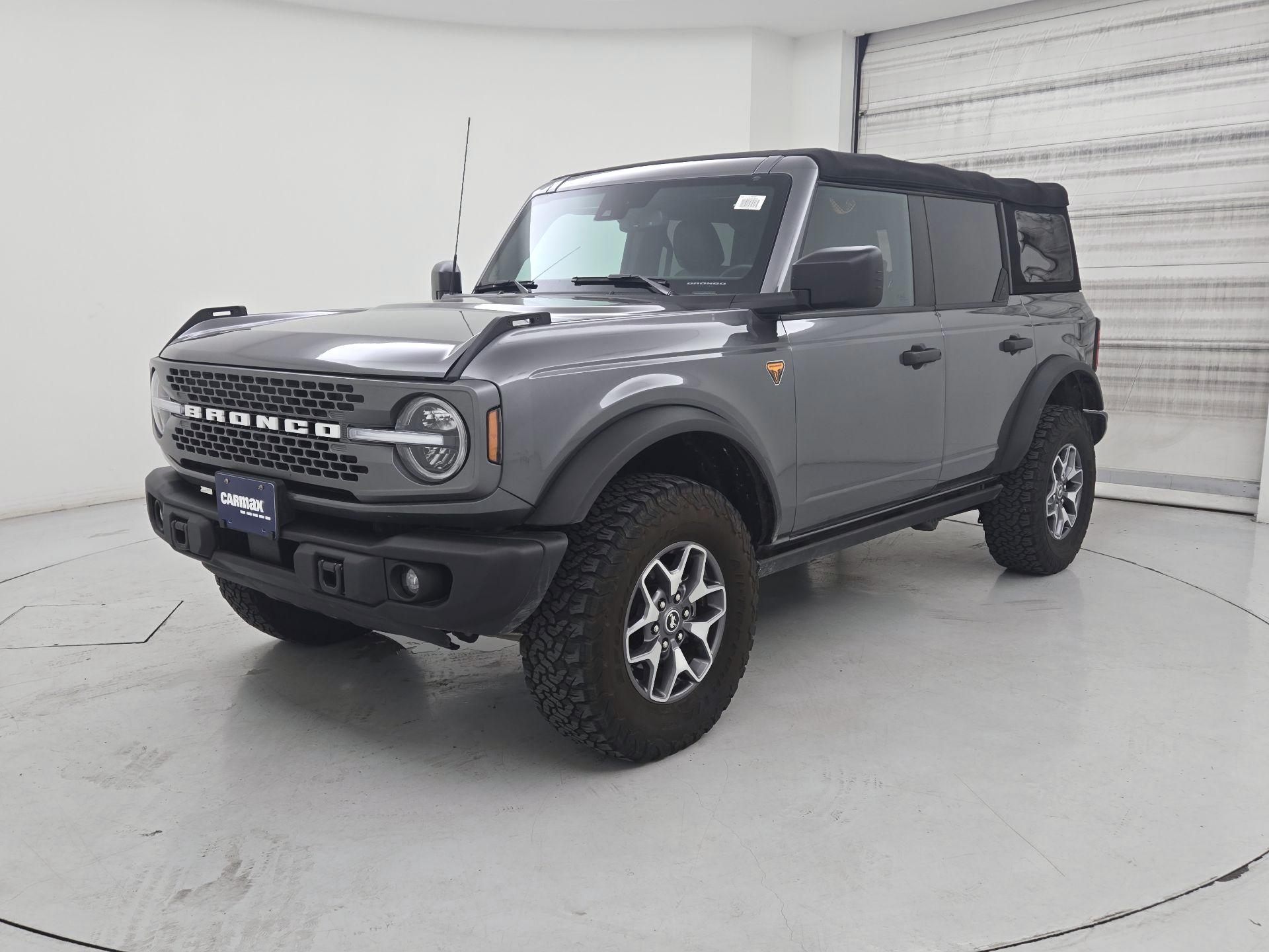 Thumbnail: 2022 Ford Bronco - 3