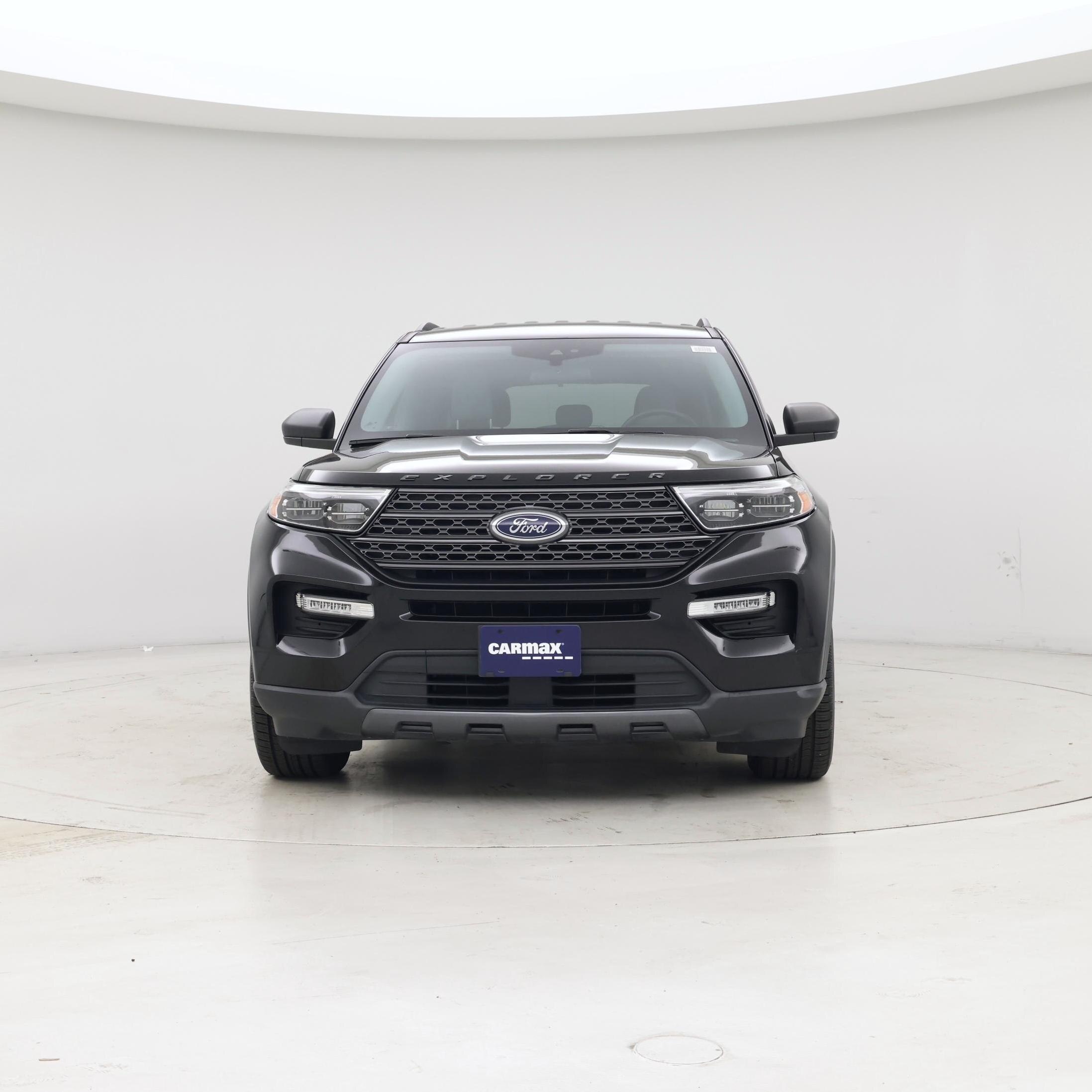 Thumbnail: 2021 Ford Explorer - 5