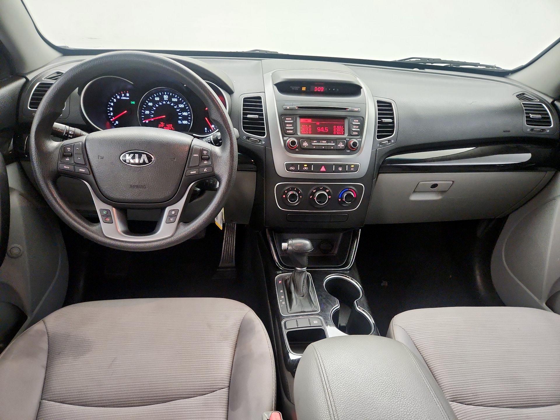 Thumbnail: 2014 Kia Sorento - 9