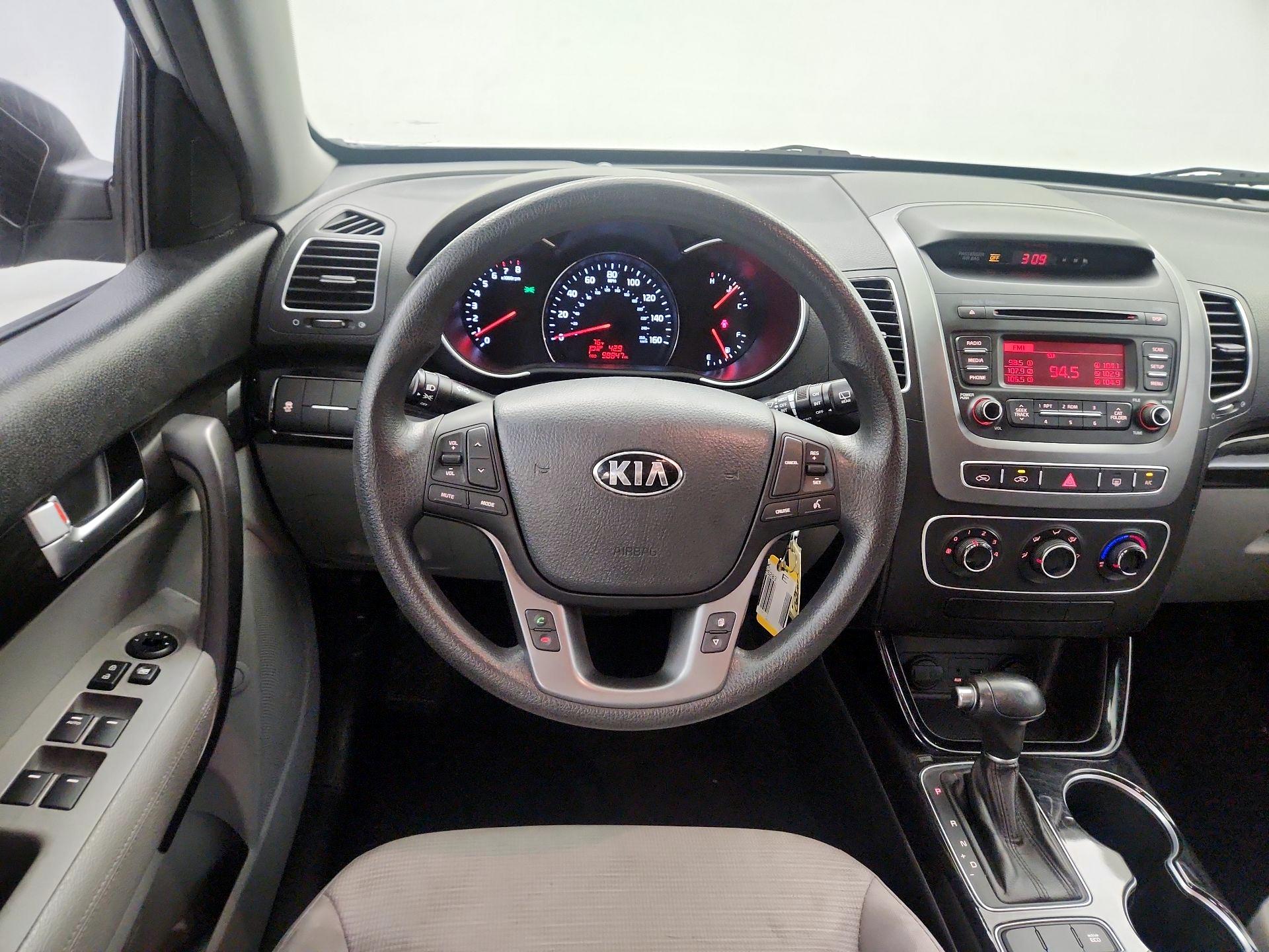Thumbnail: 2014 Kia Sorento - 10