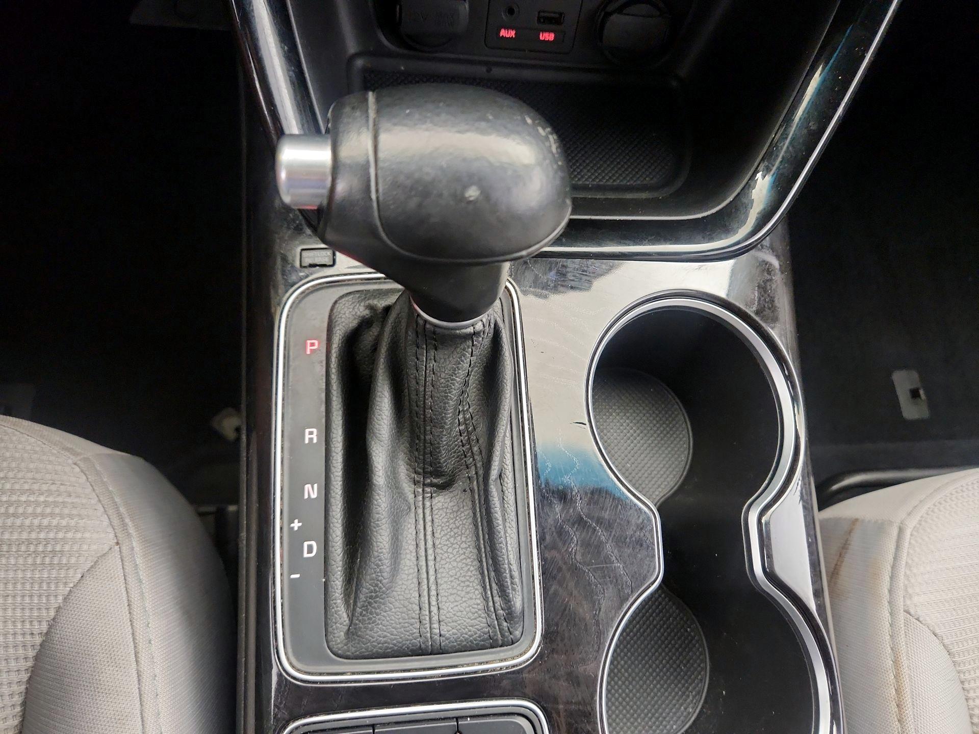 Thumbnail: 2014 Kia Sorento - 16