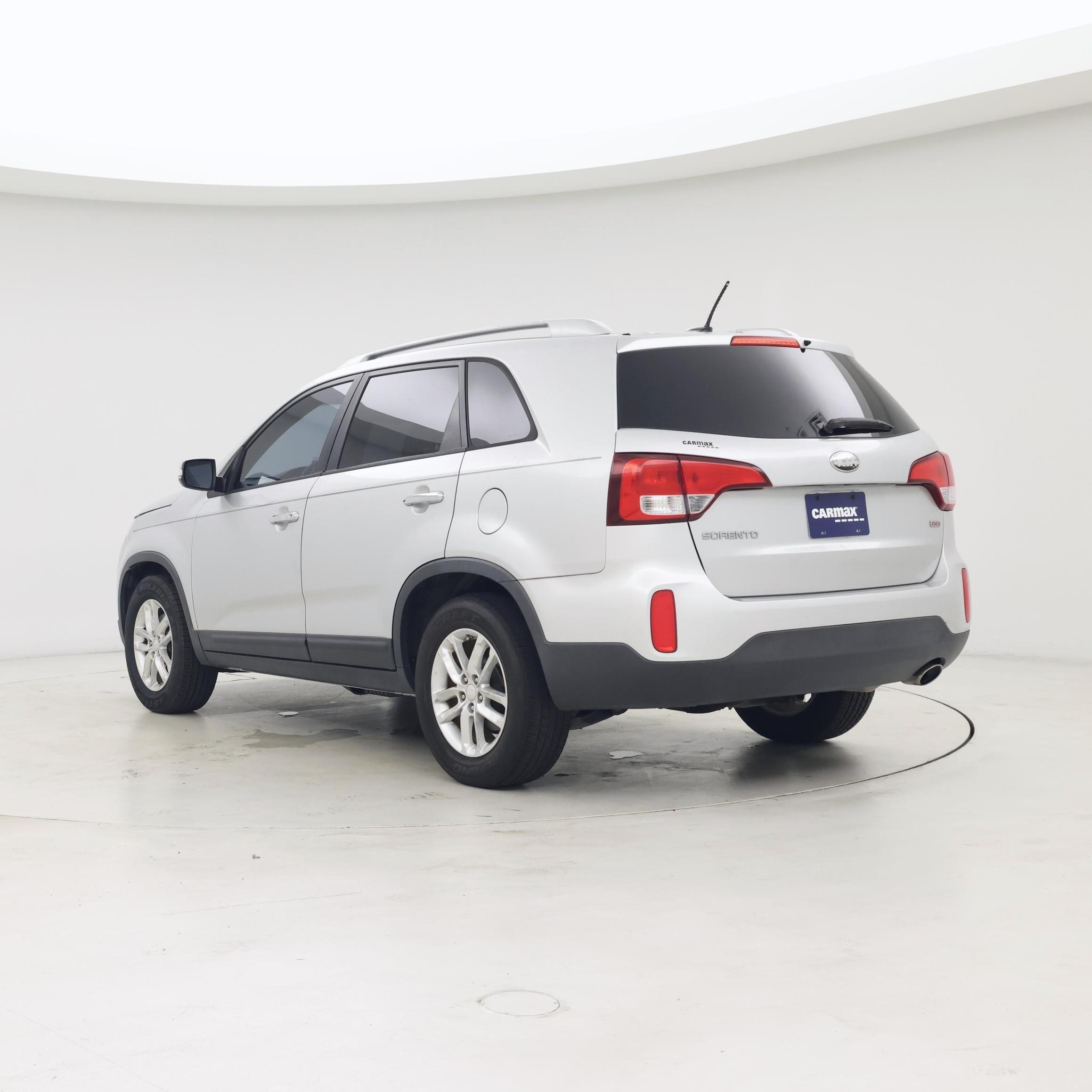 Thumbnail: 2014 Kia Sorento - 2