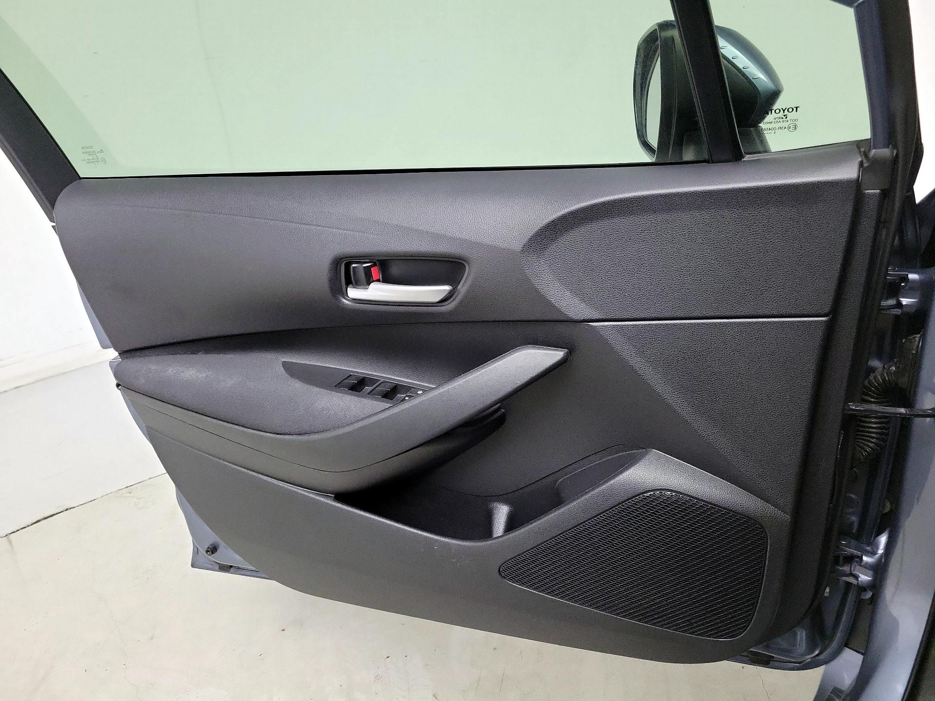 Thumbnail: 2021 Toyota Corolla - 12