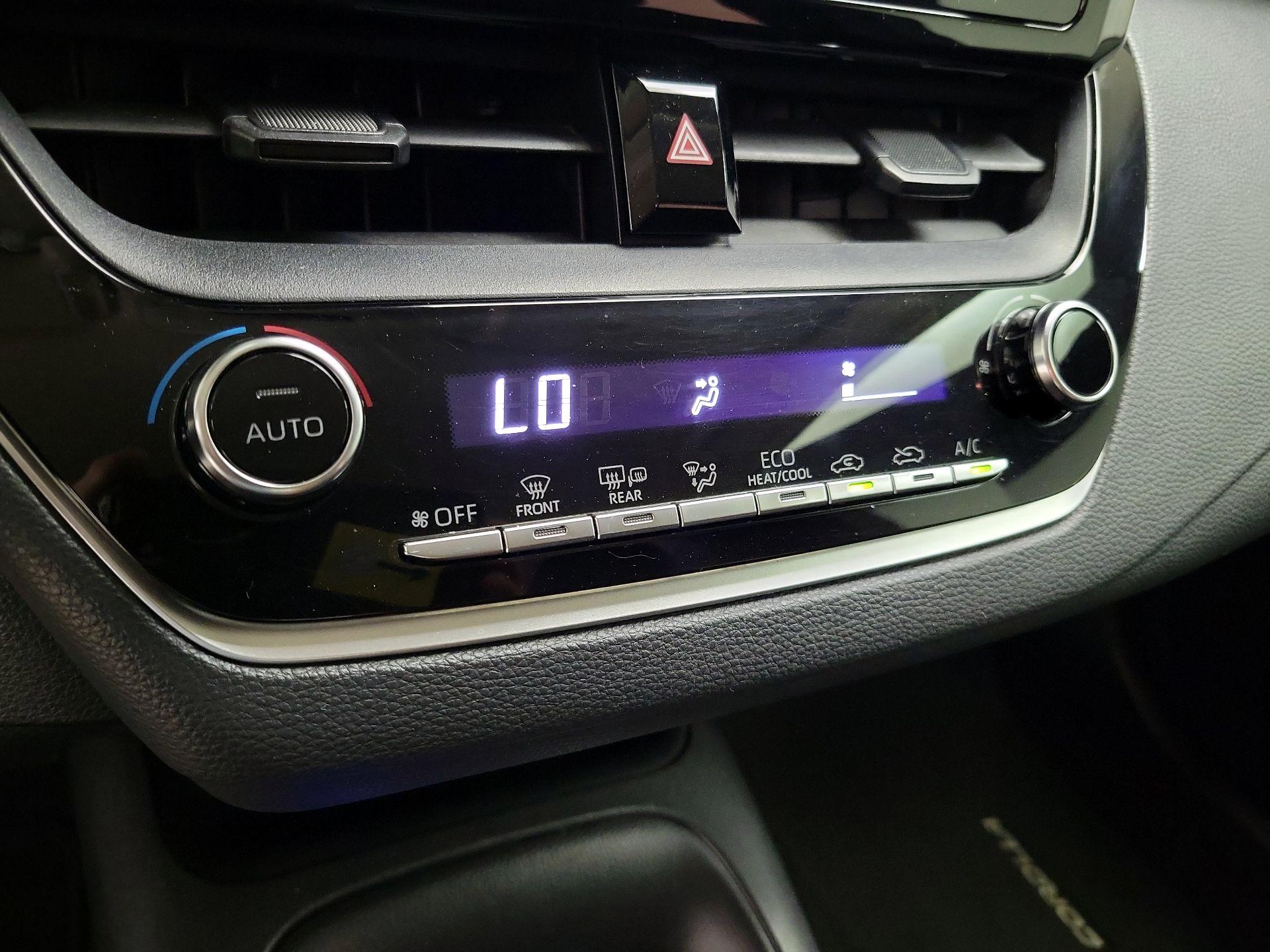 Thumbnail: 2021 Toyota Corolla - 16