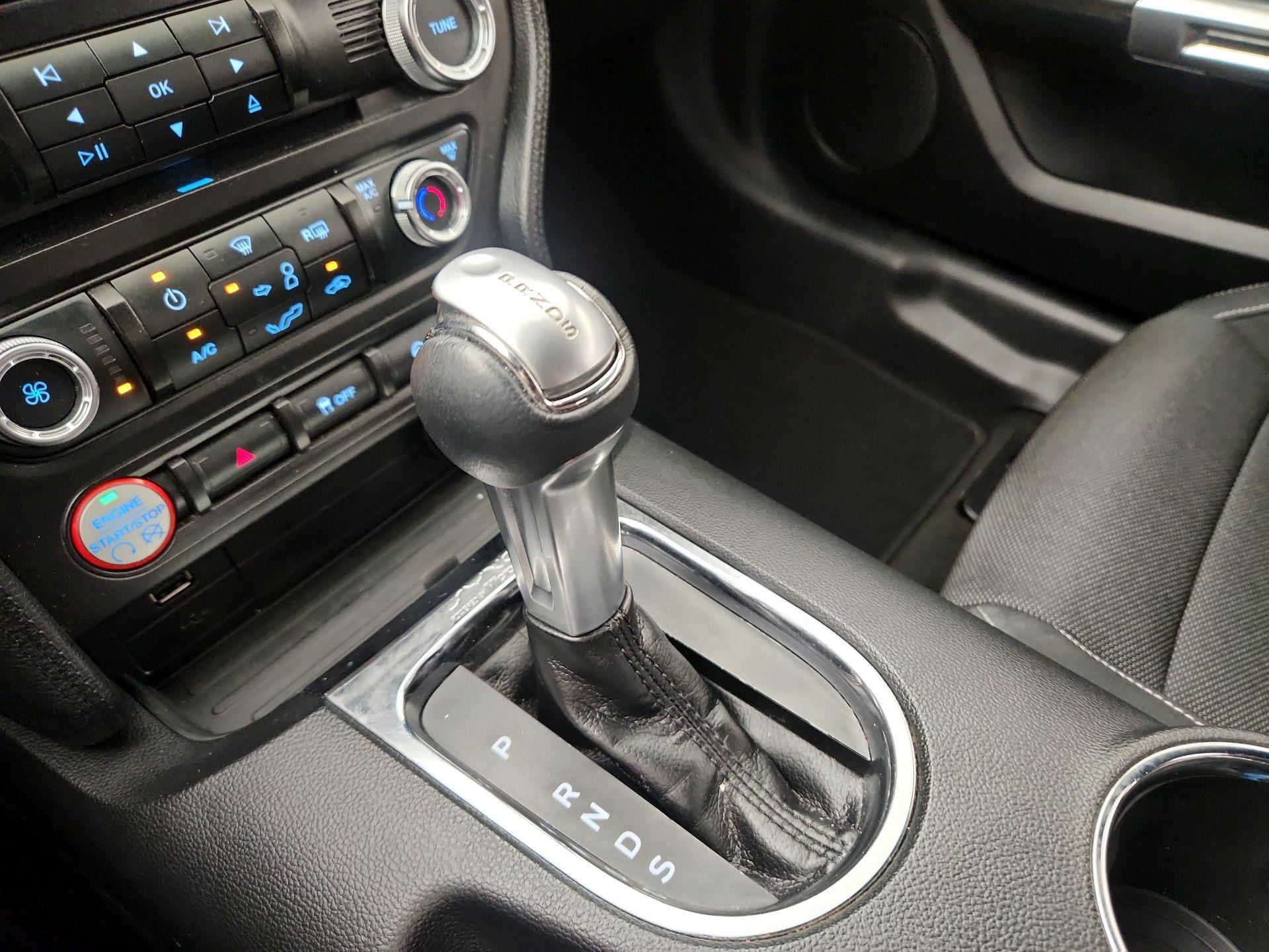 Thumbnail: 2015 Ford Mustang - 17