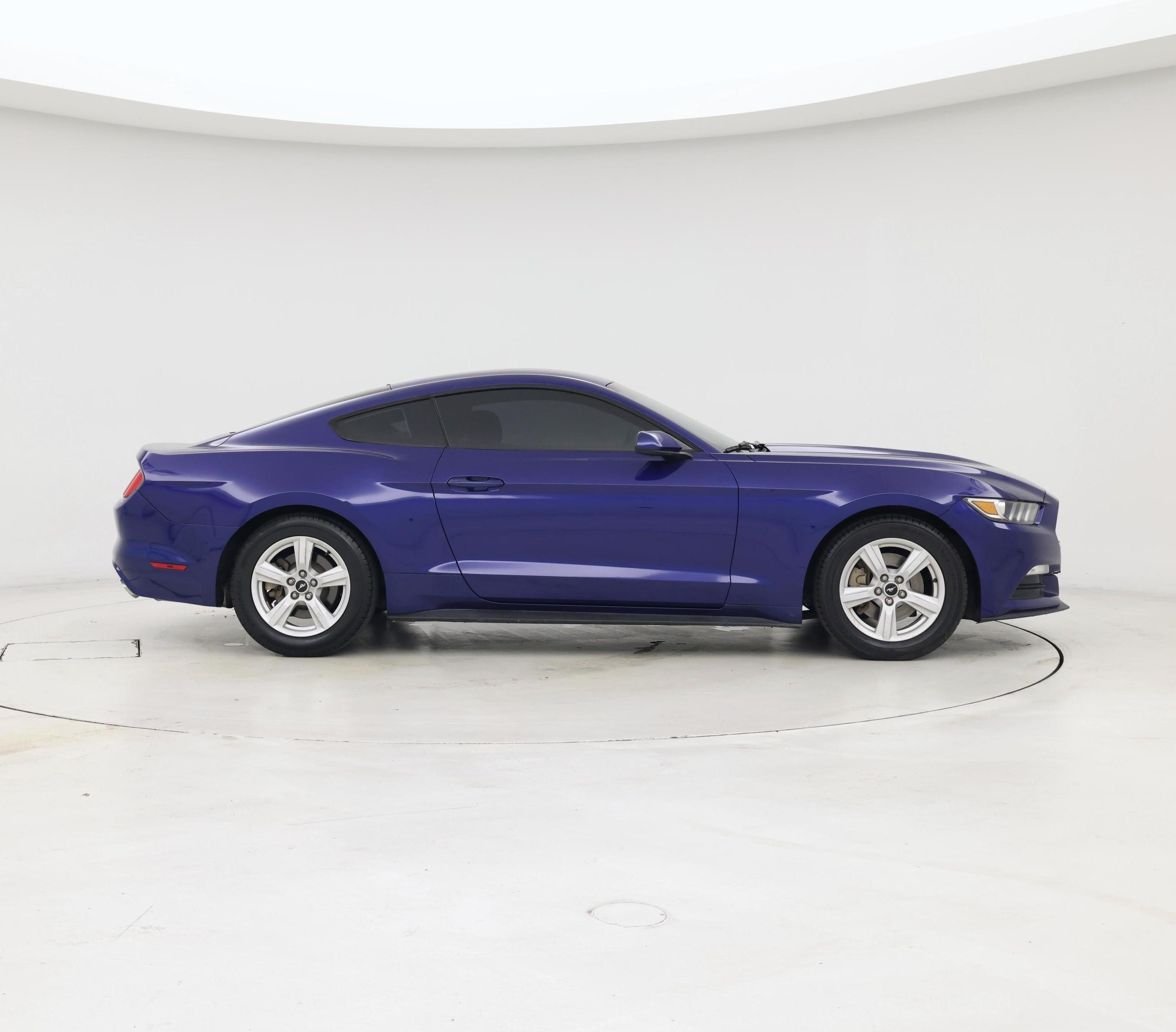 Thumbnail: 2015 Ford Mustang - 7
